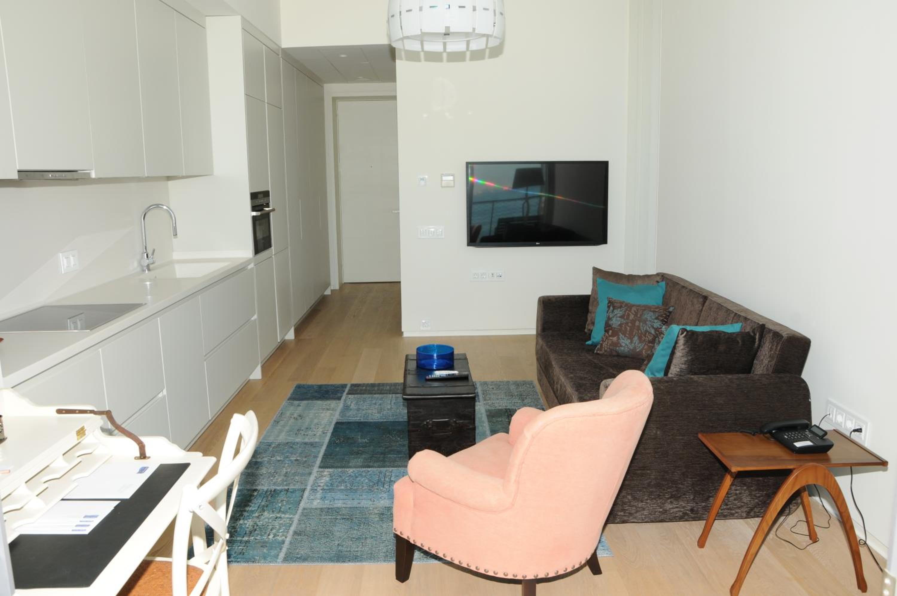 Family Apartment One Bedroom with Sea View photo 3