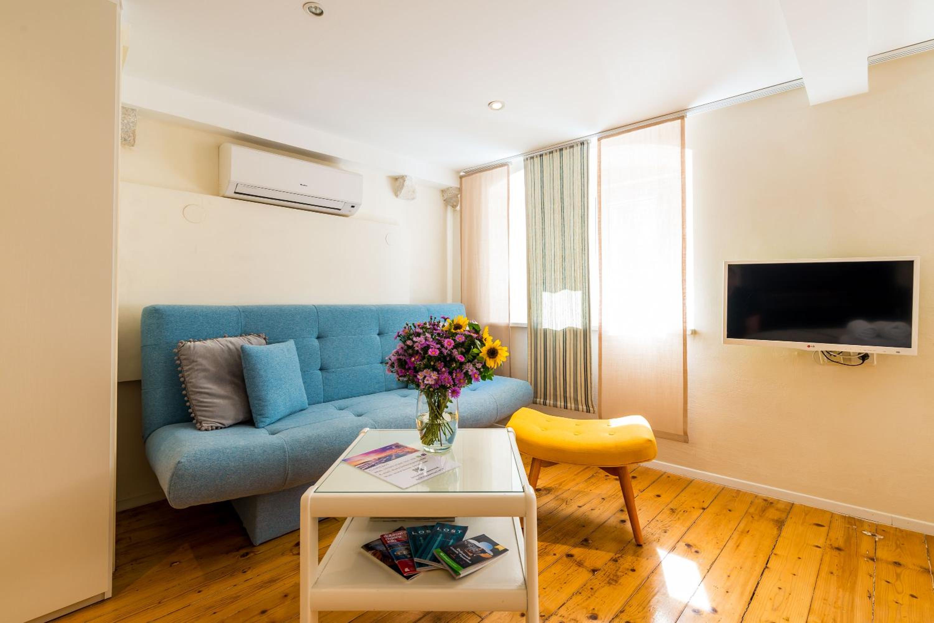 Double or Twin Room with Private Bathroom