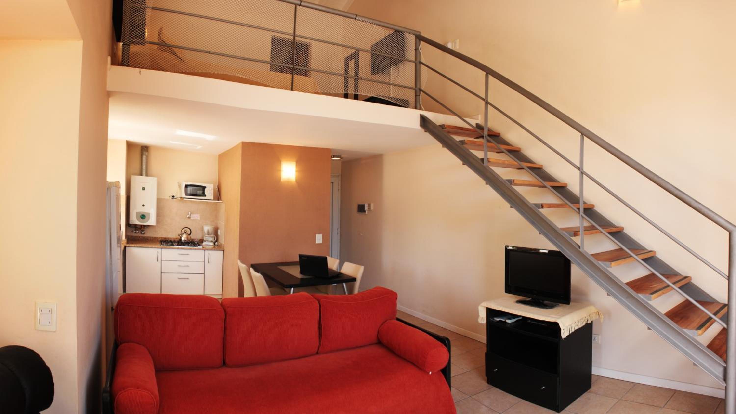 Maisonette photo 2