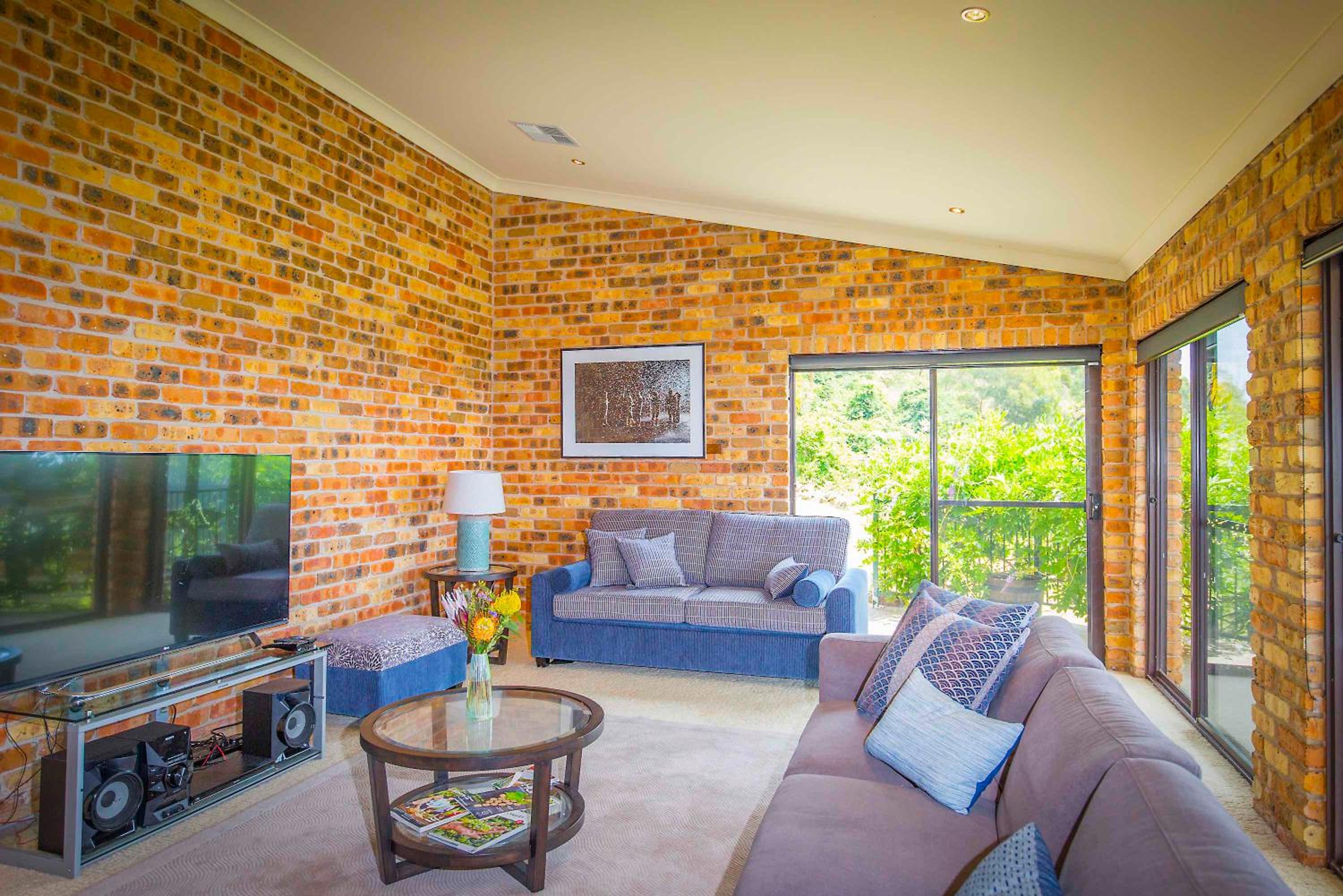 Four-Bedroom Vacation Home photo 1