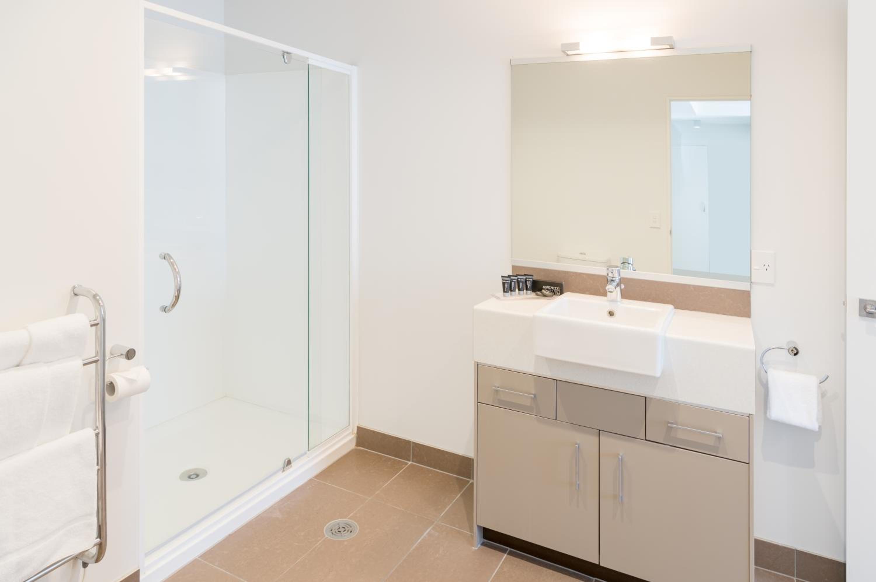 One Bedroom Suite  - Photo 8