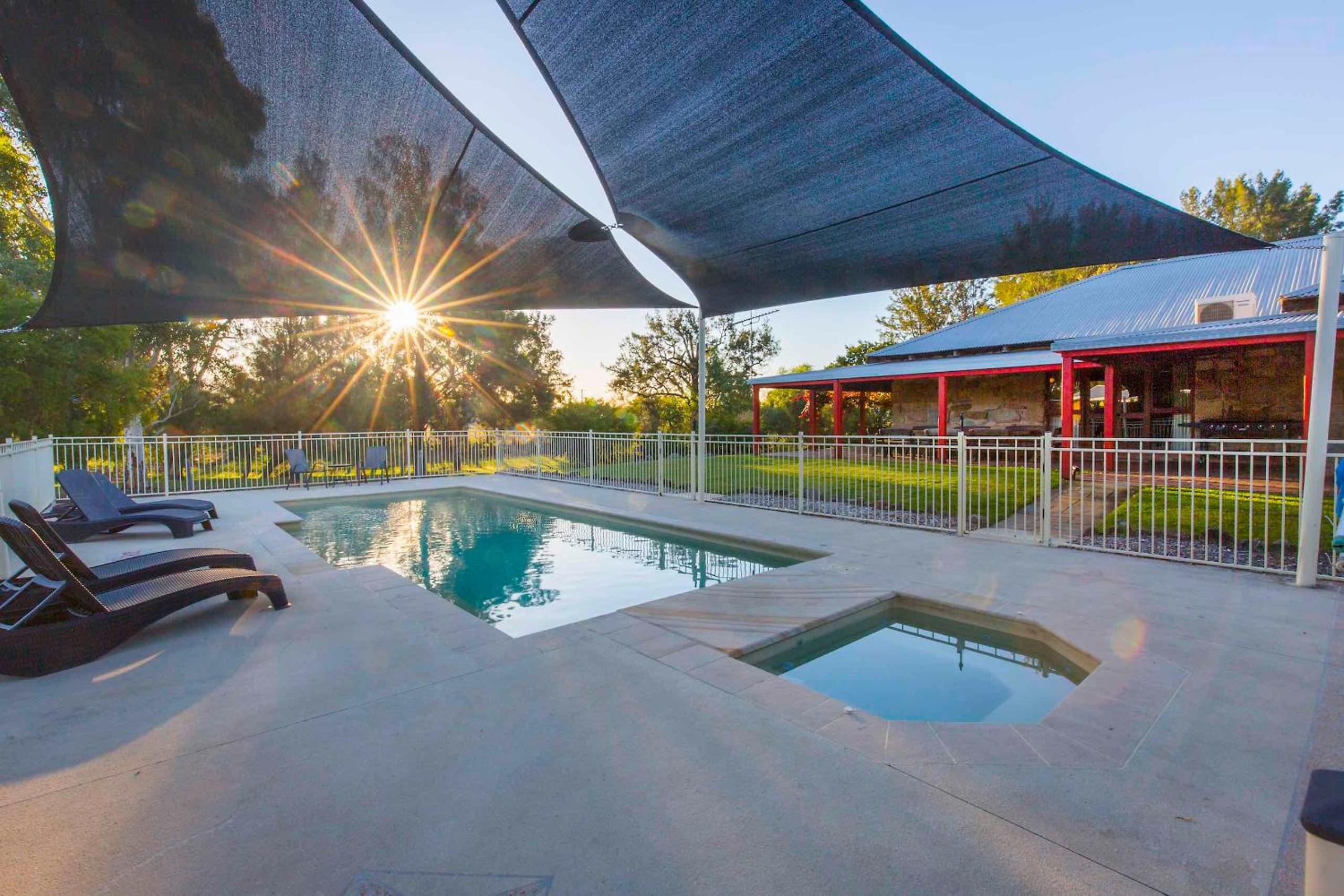 Four-Bedroom Vacation Home photo 3