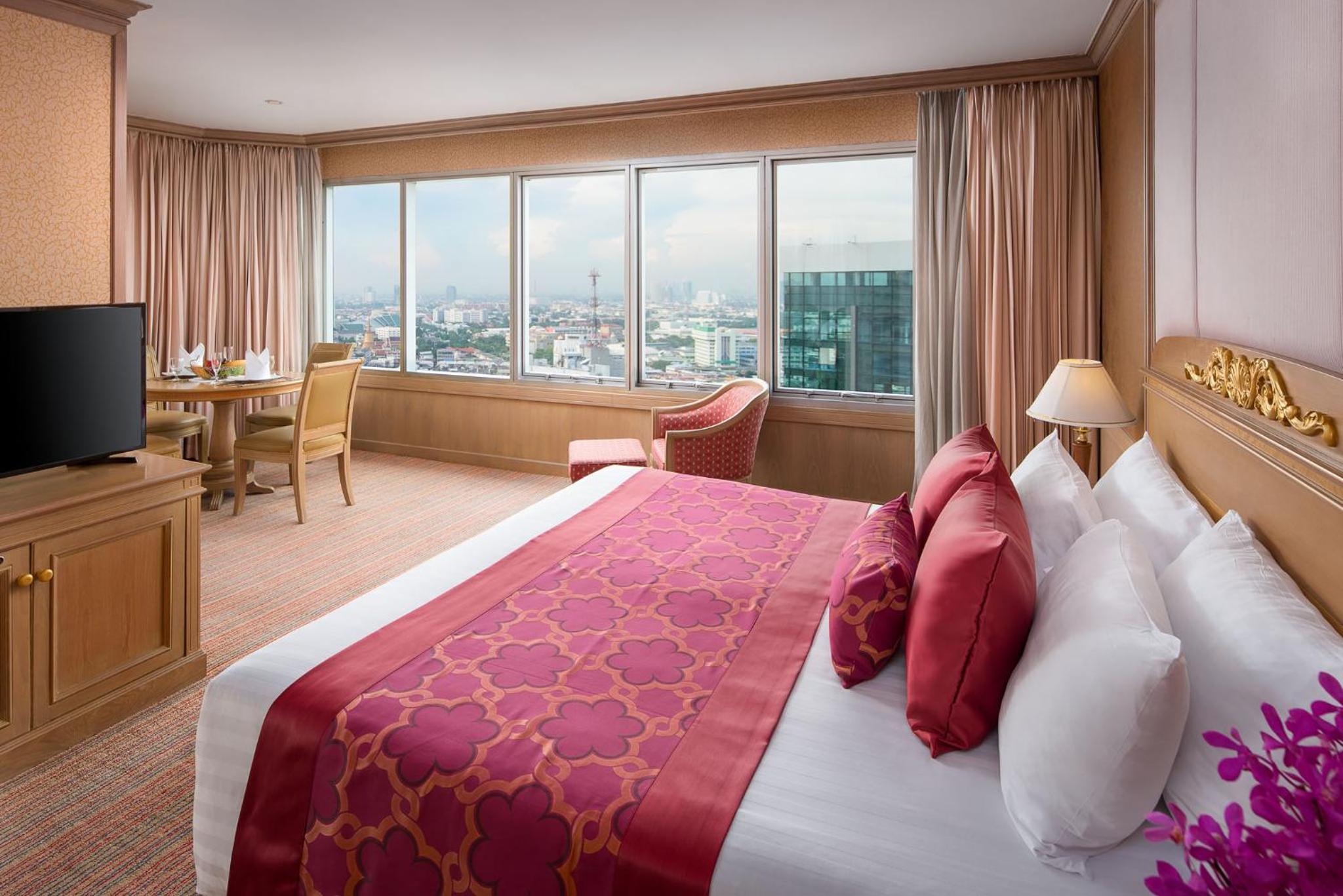 Executive Suite