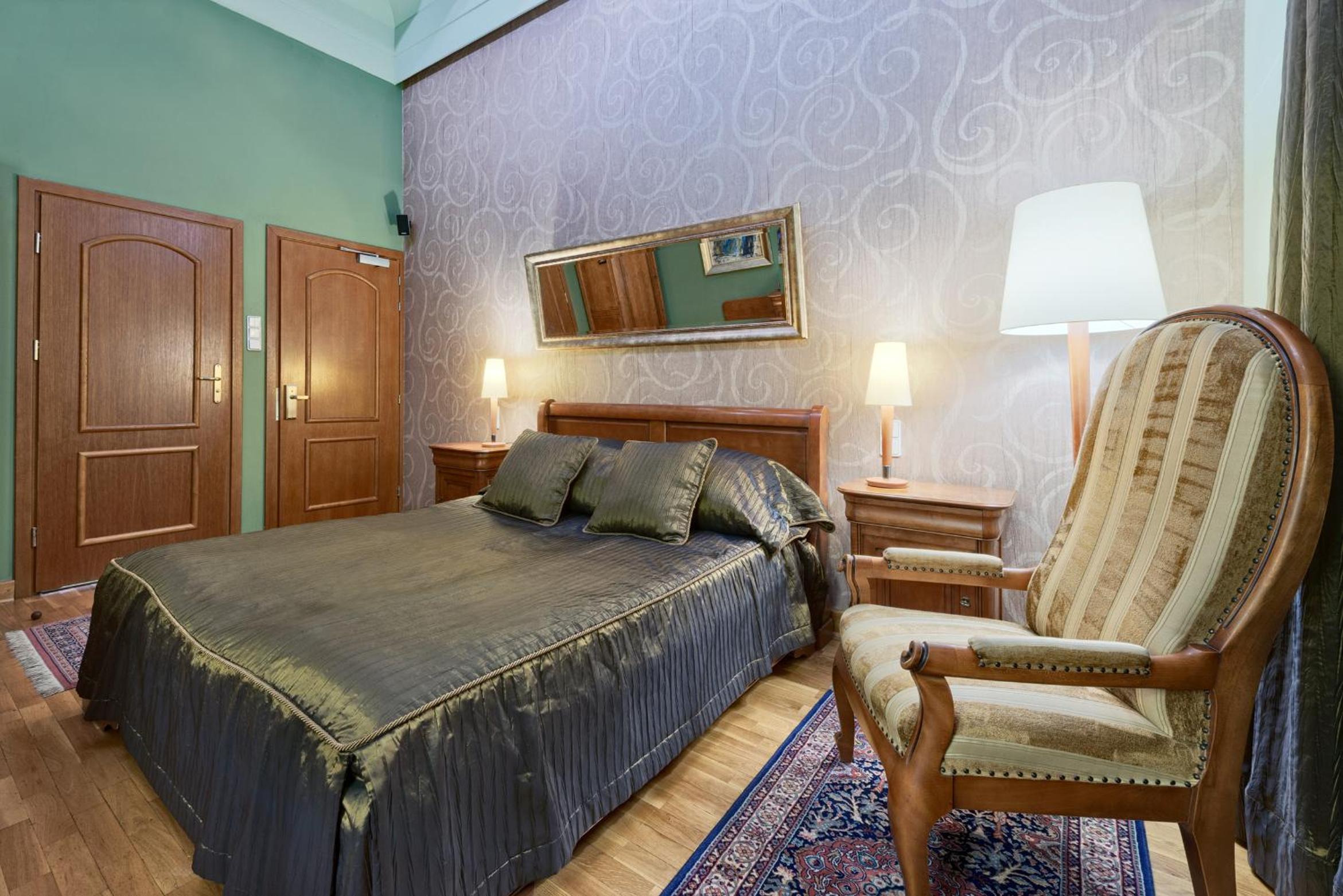 Double Room - Photo 3