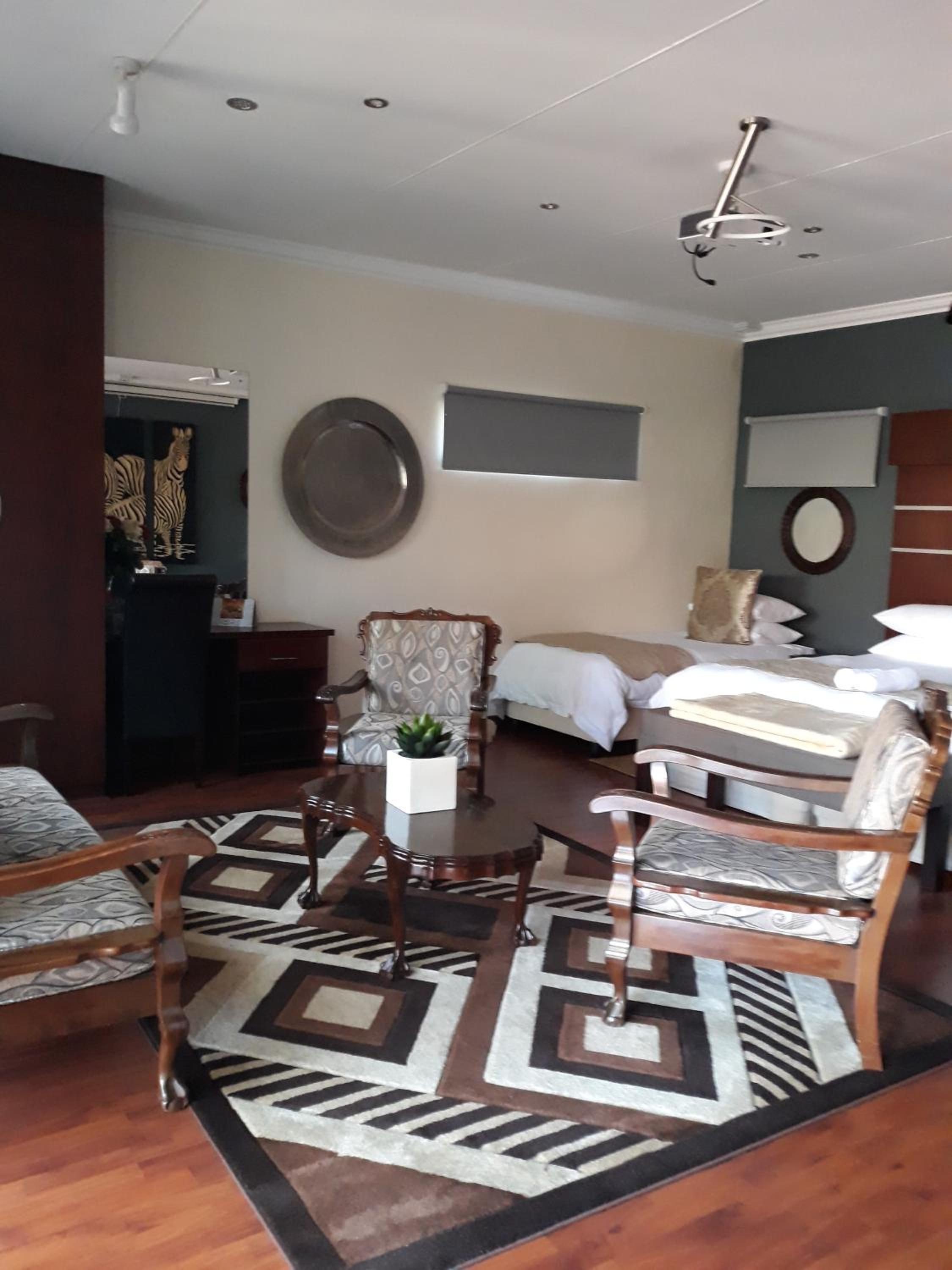 Family Room photo 2