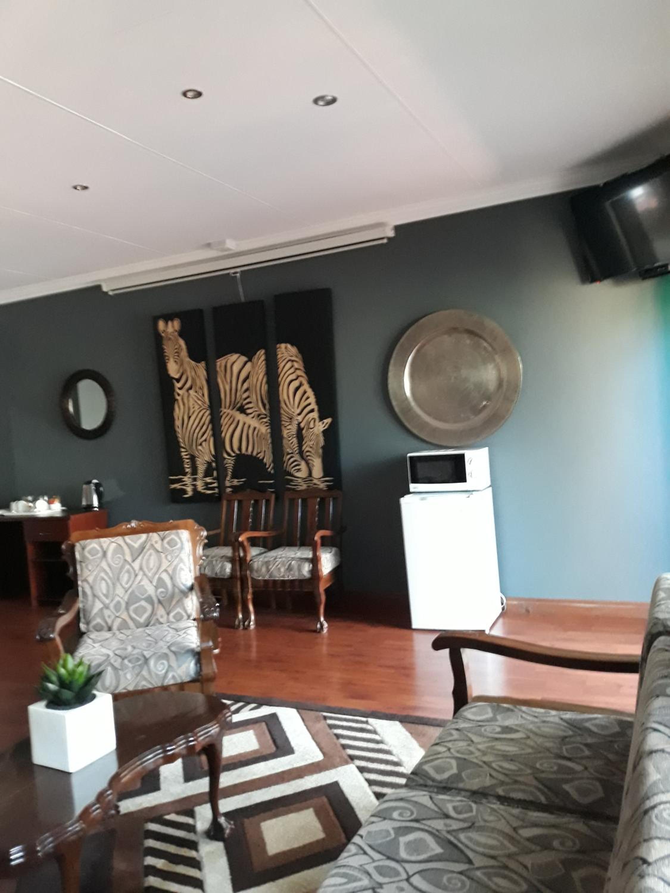 Family Room photo 1