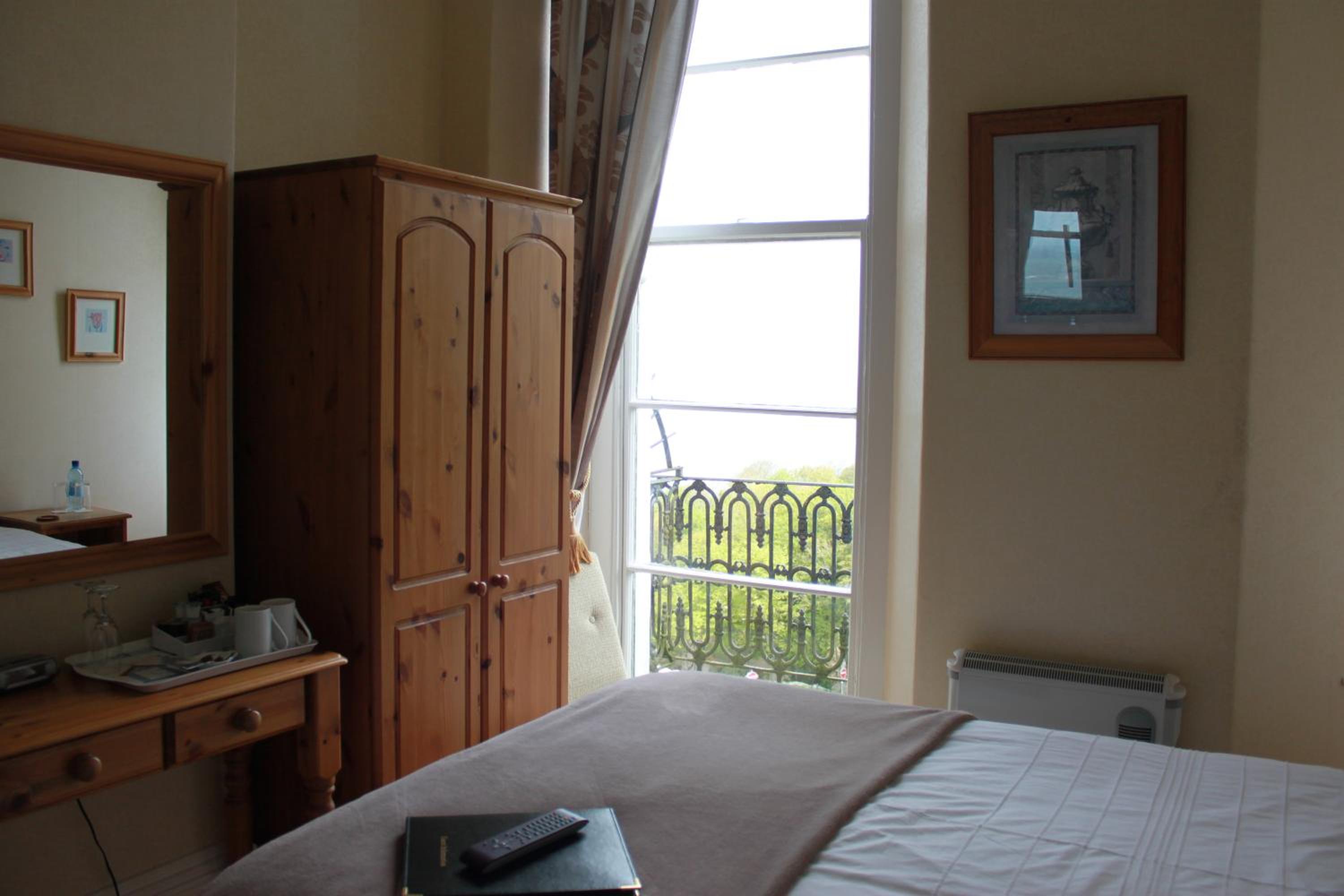 Double Room with Balcony and Sea View - Private External Bathroom photo 2