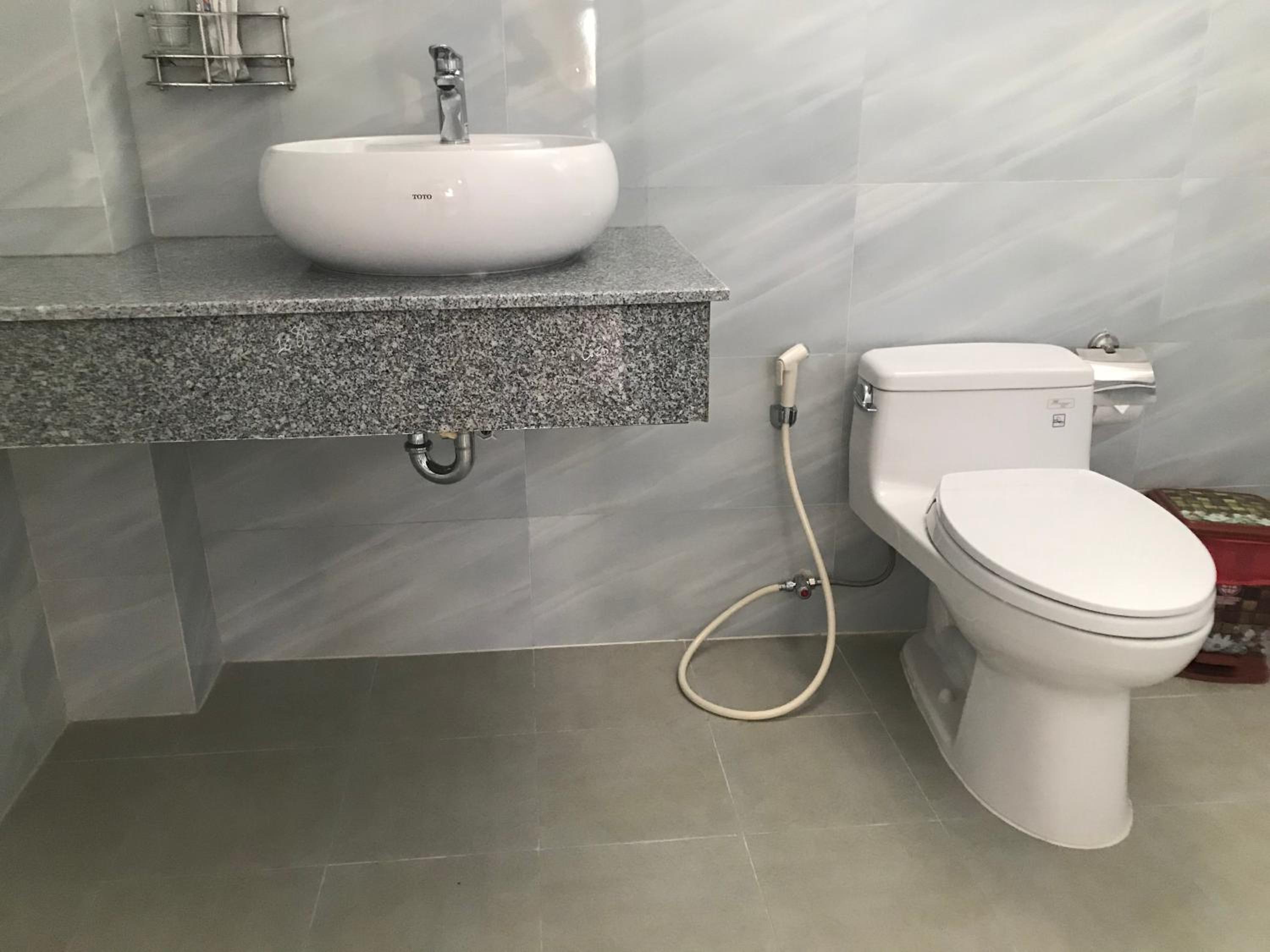 Triple Room with Private Bathroom - Photo 2