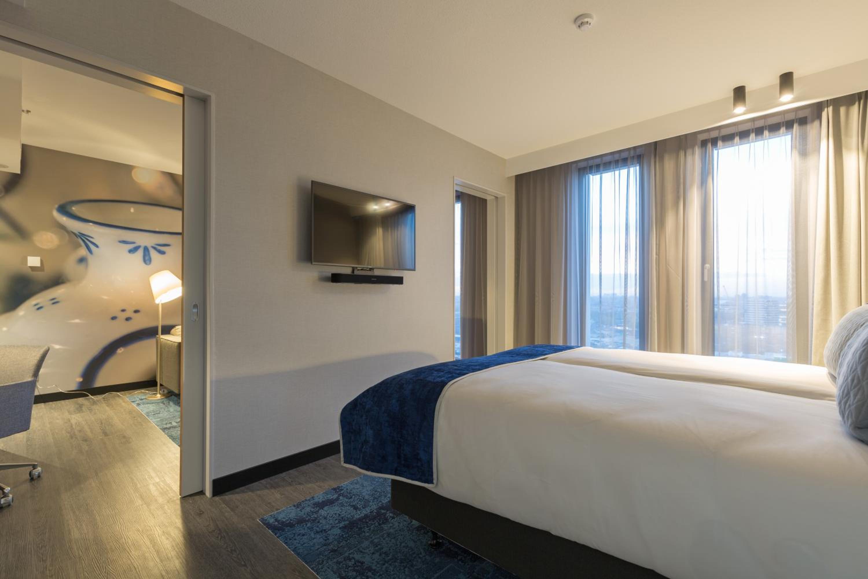Suite photo 1