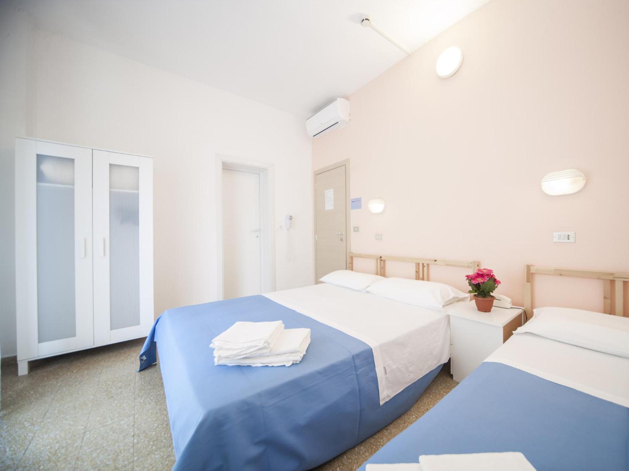 Triple Room - Photo 2