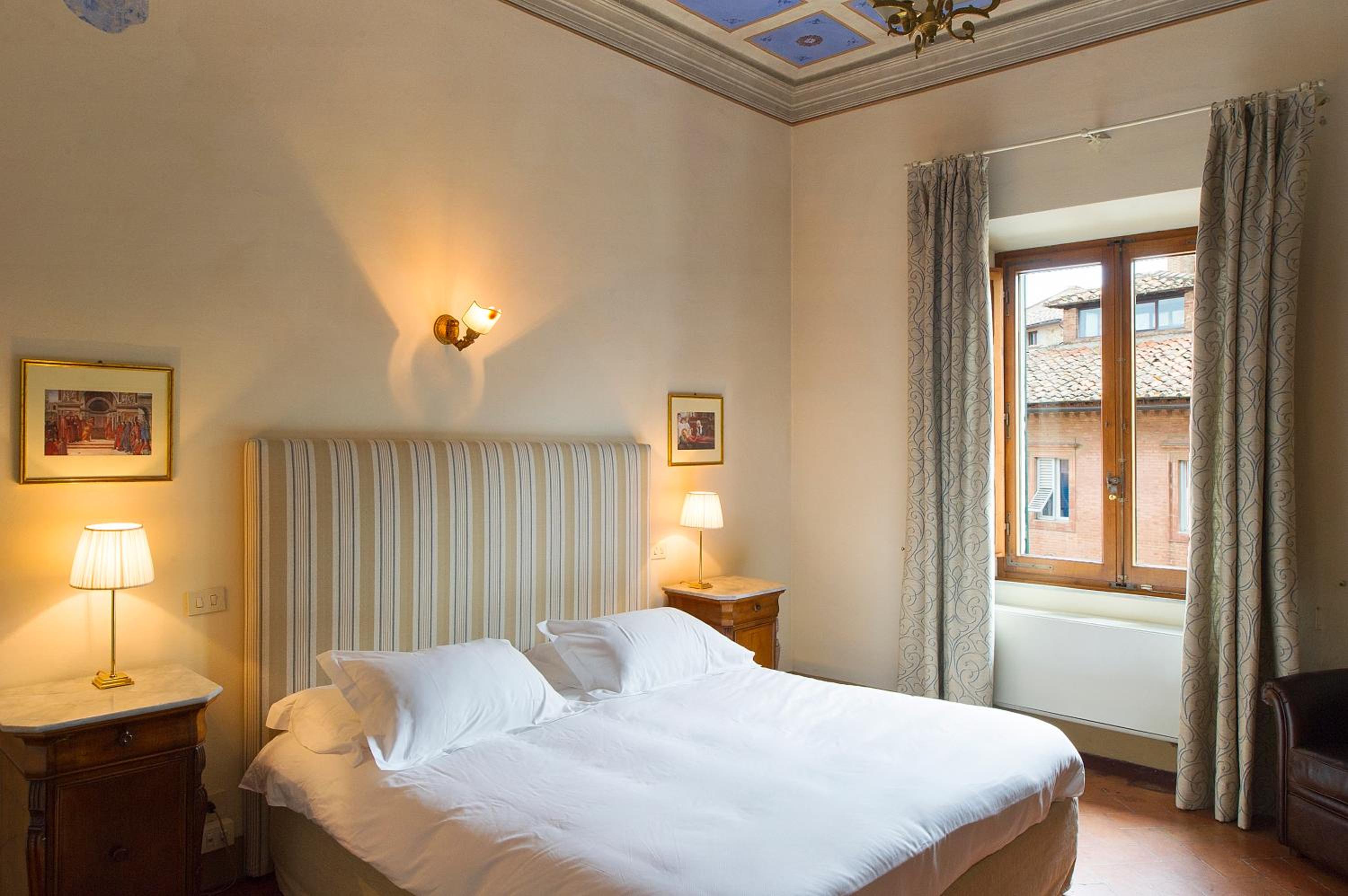 Superior Double Room - Photo 7