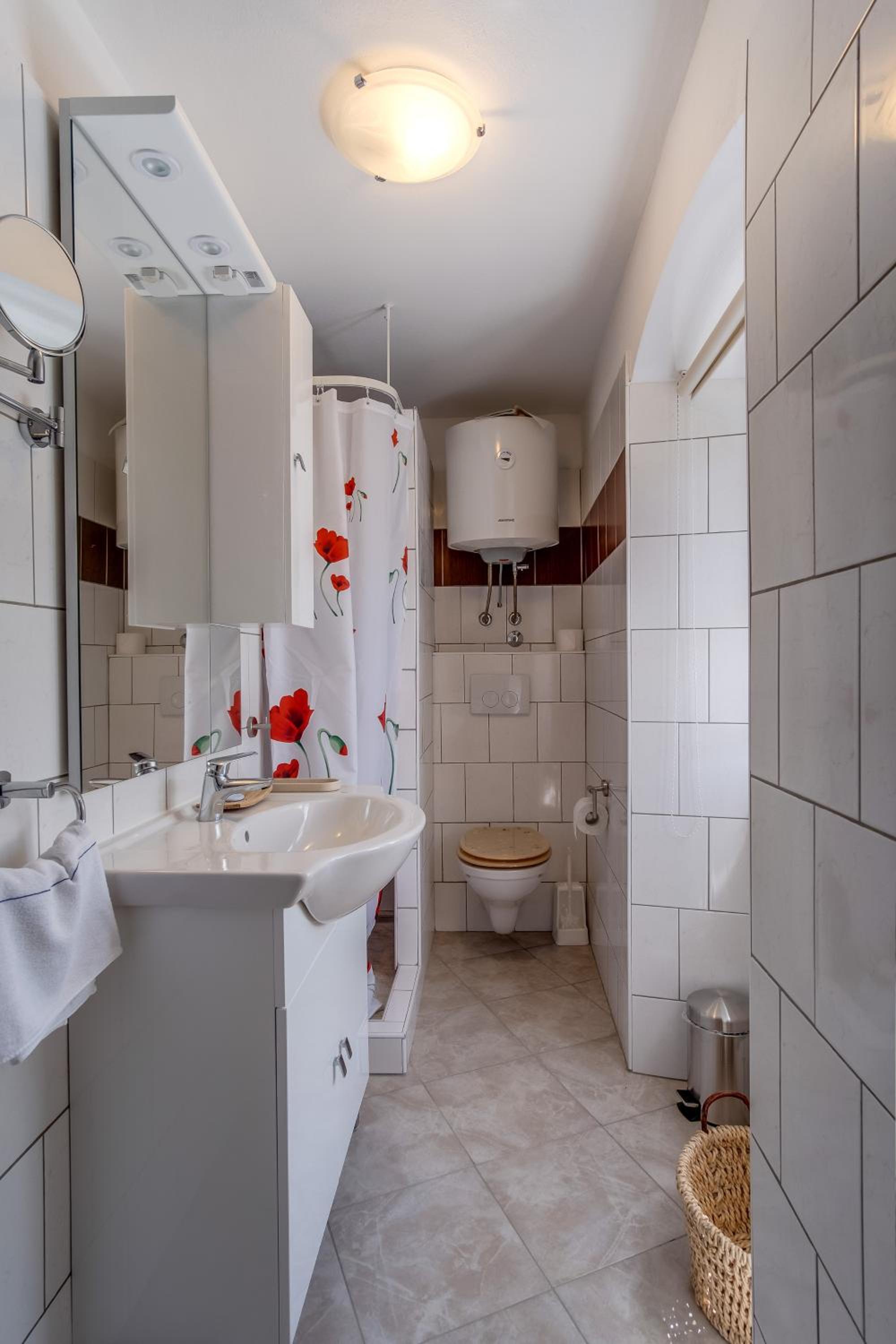 Studio Apartment photo 3