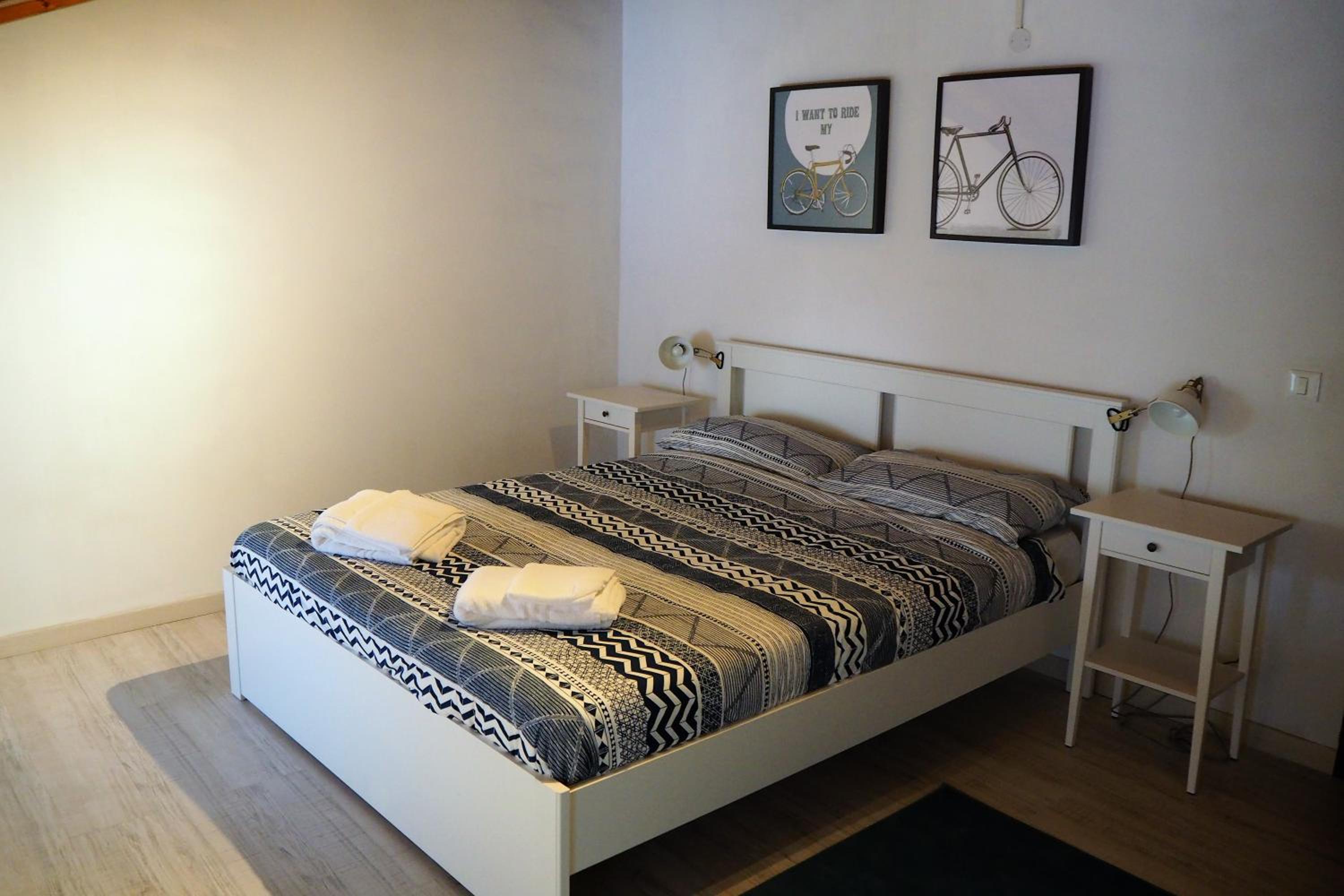 Double Room - Photo 6