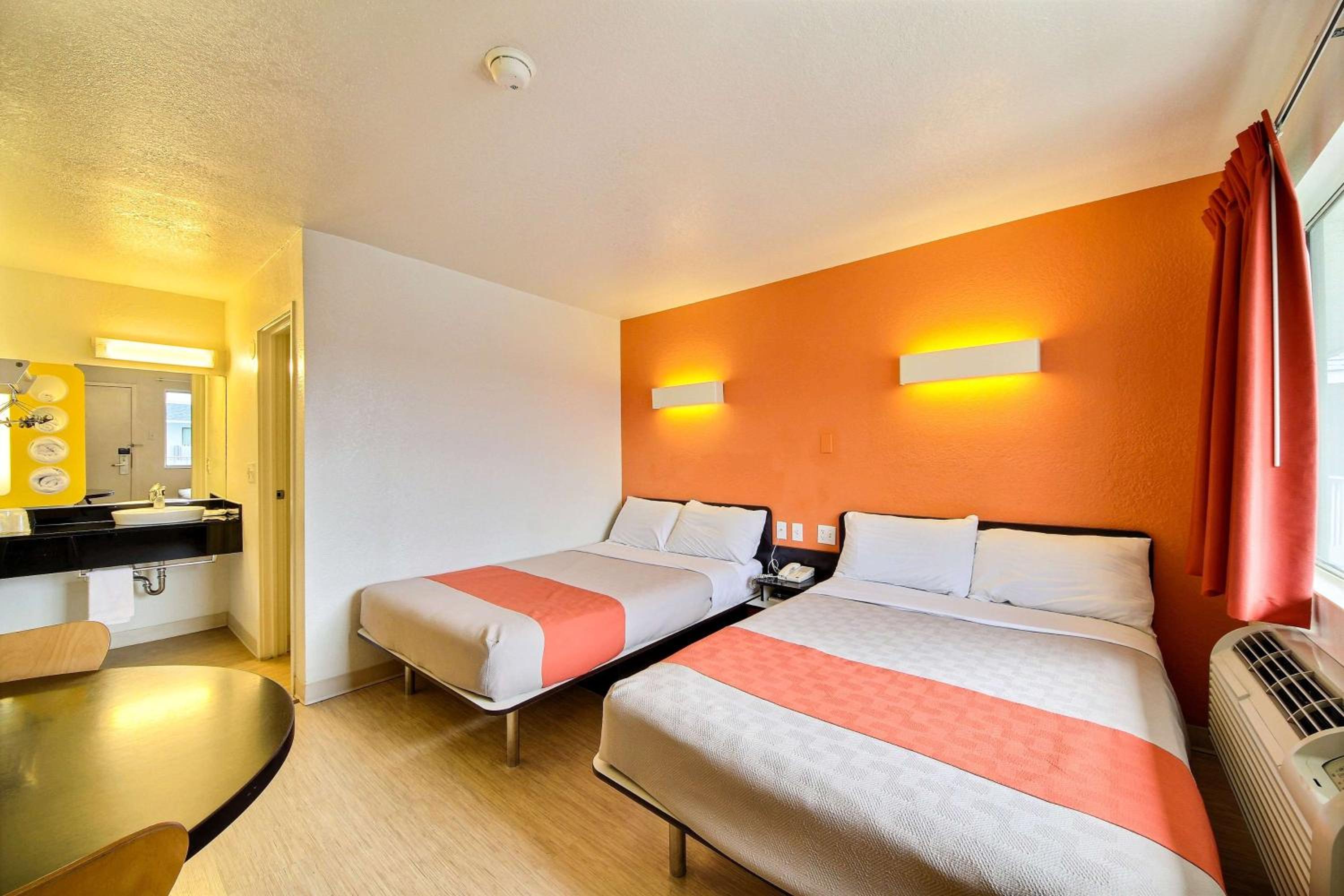 Quadruple Room photo 1