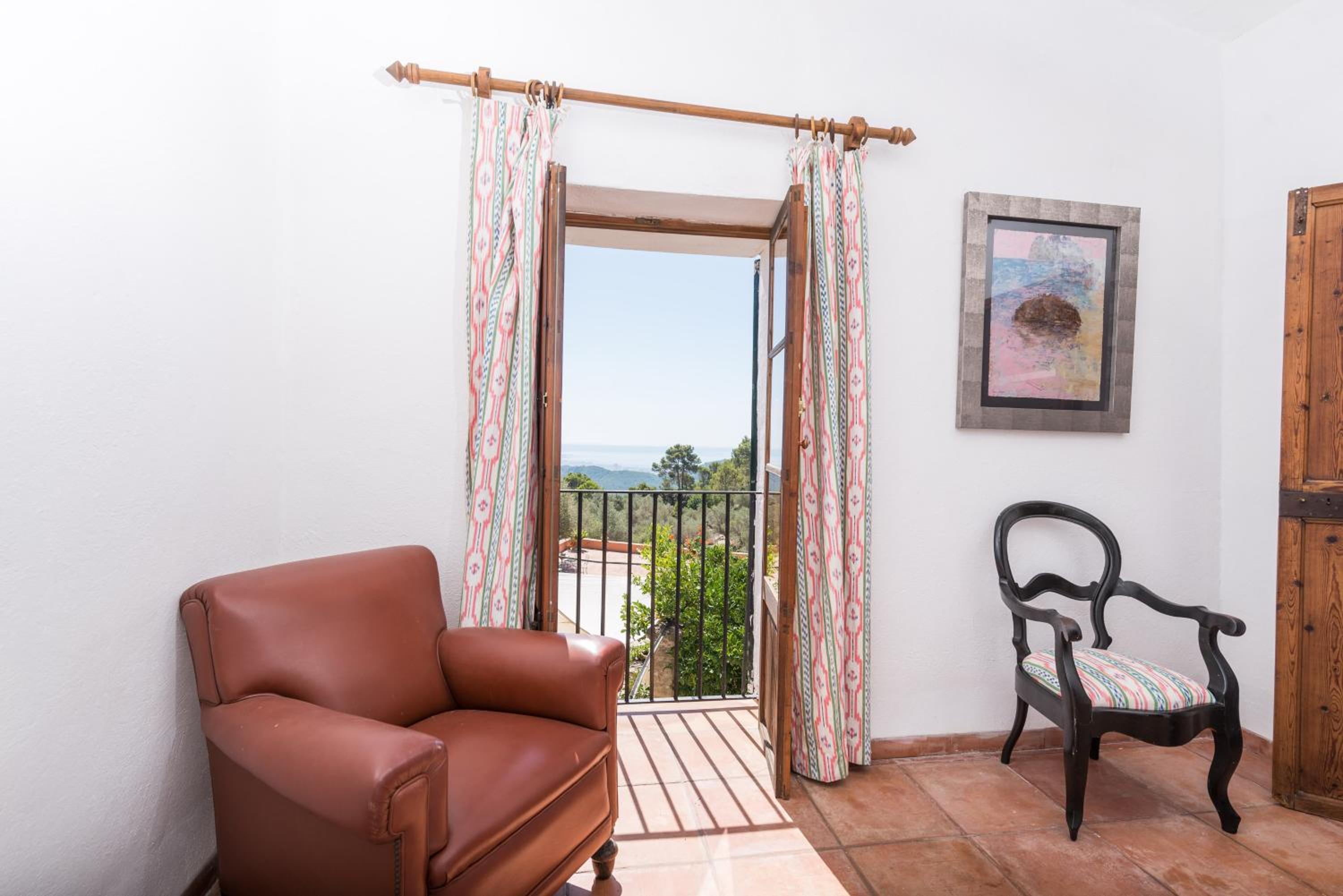 Villa de Tres Habitaciones