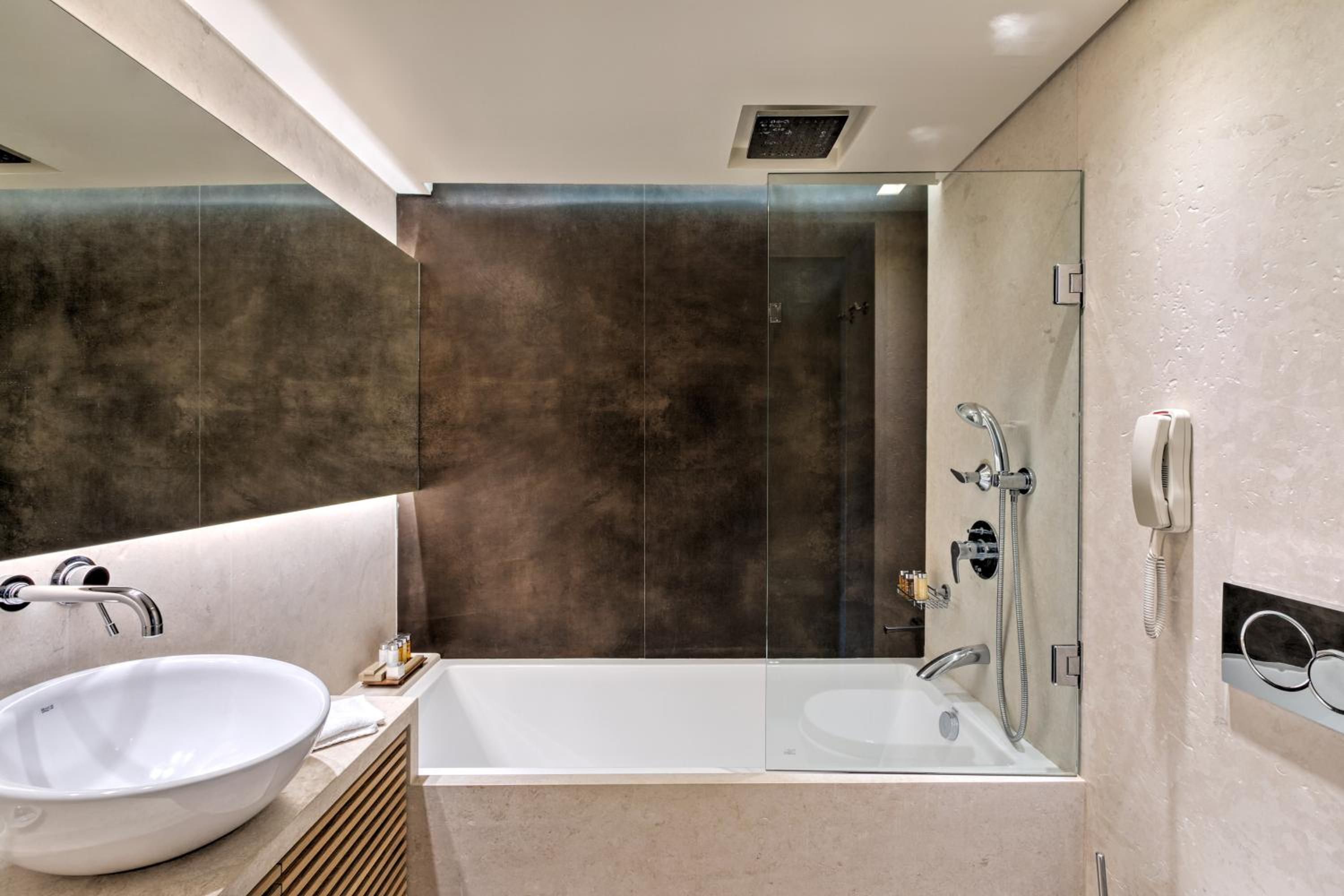 Deluxe Double Room - Photo 6