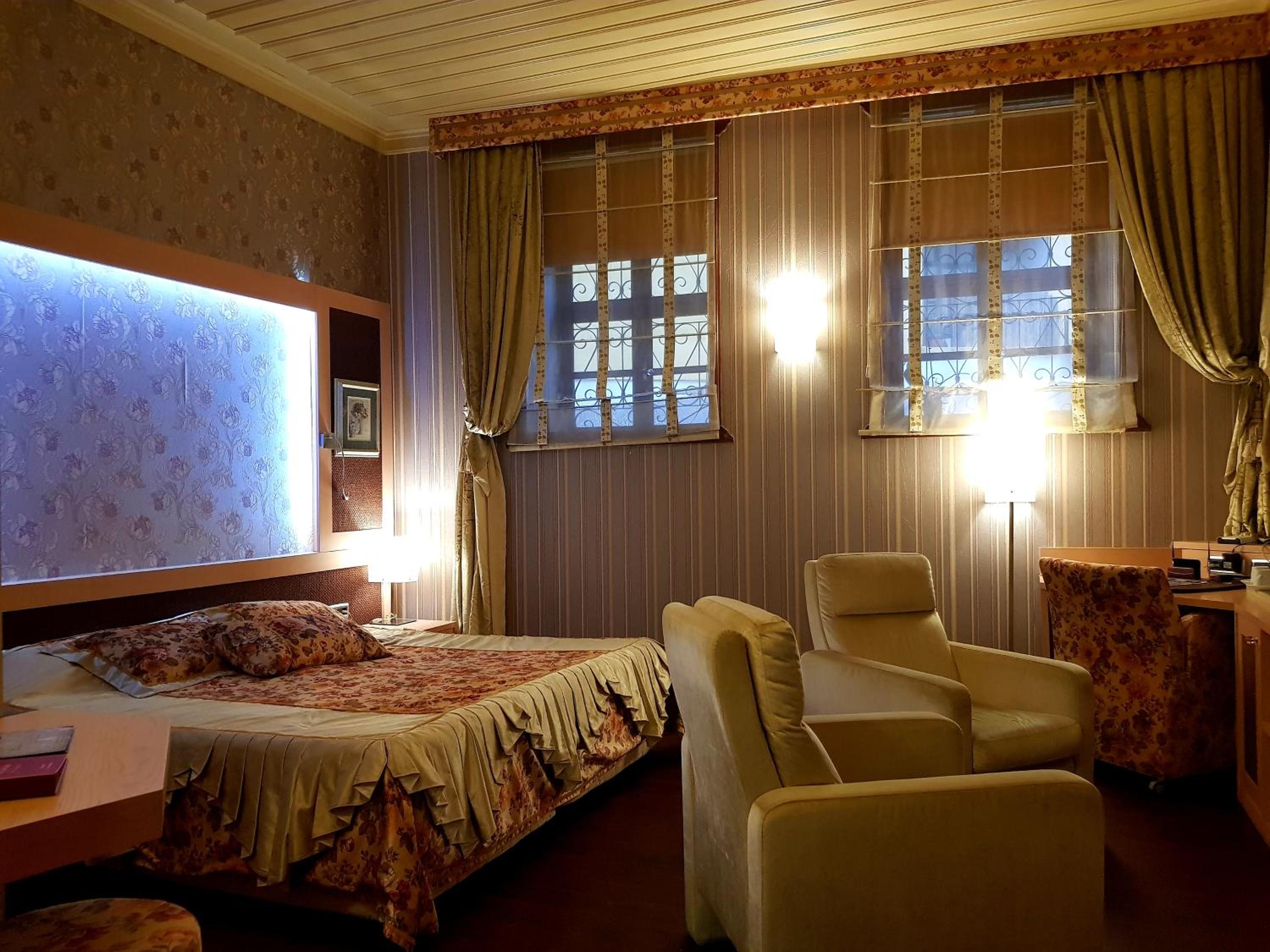 Harem Suite