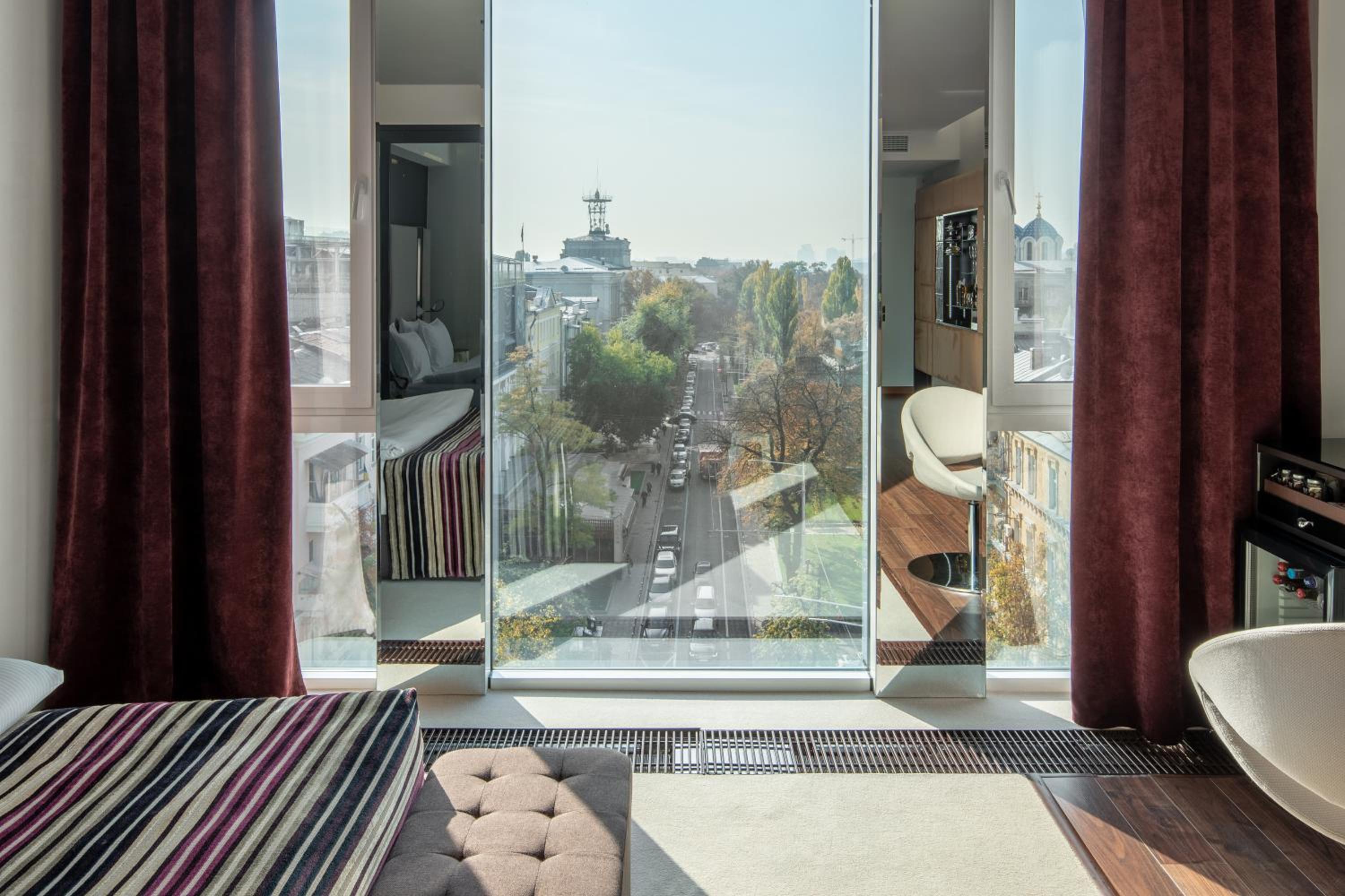 Premium Room