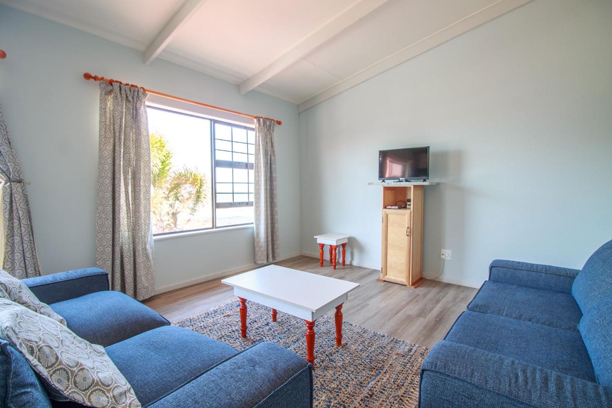 Apartment with Sea View - Photo 1