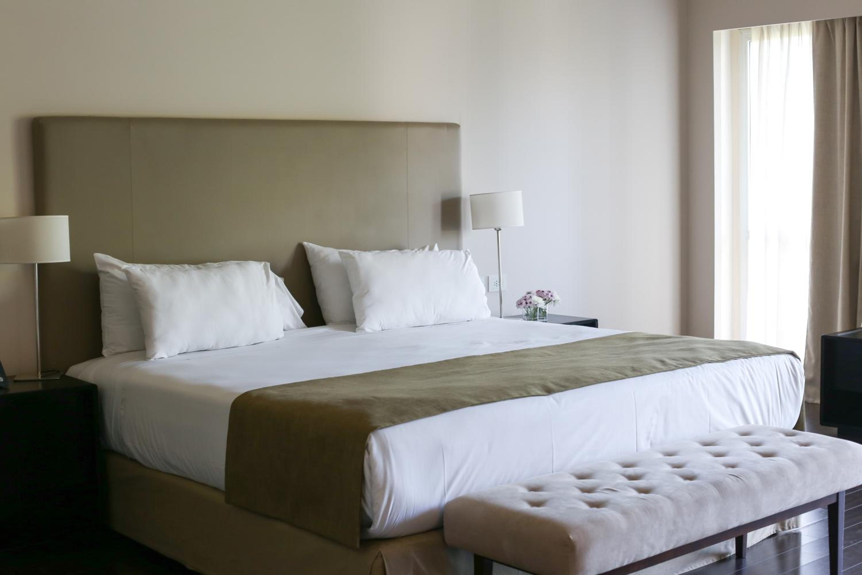 King Room - Mobility Access/Non-Smoking