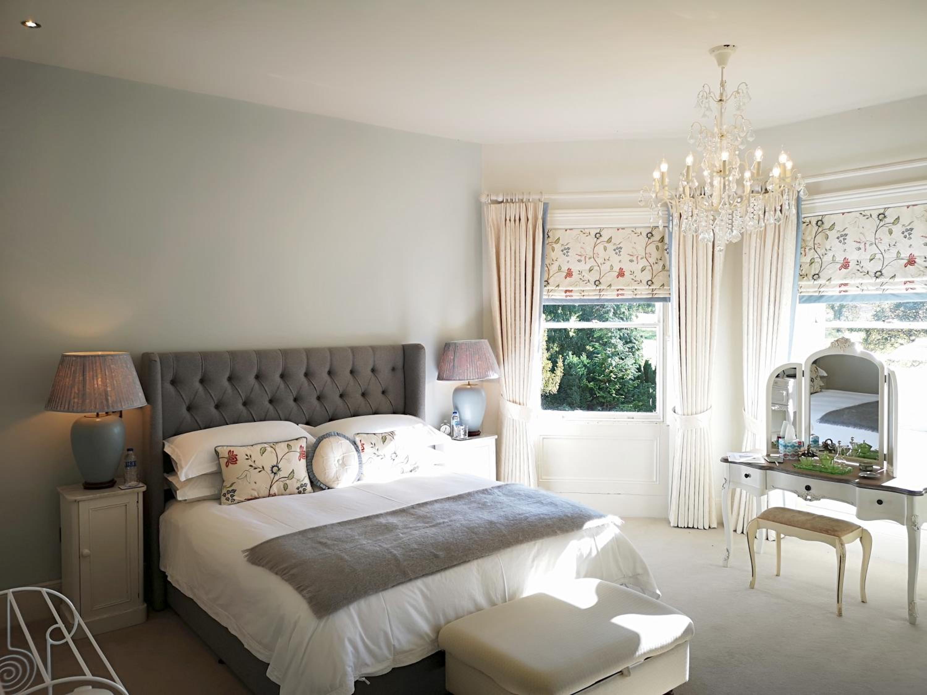 Deluxe King Room photo 1