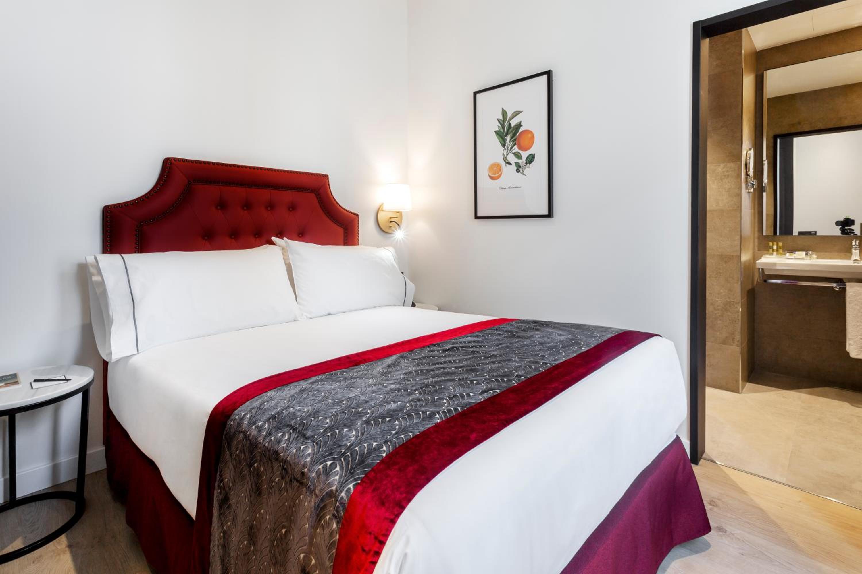 Single Room photo 2