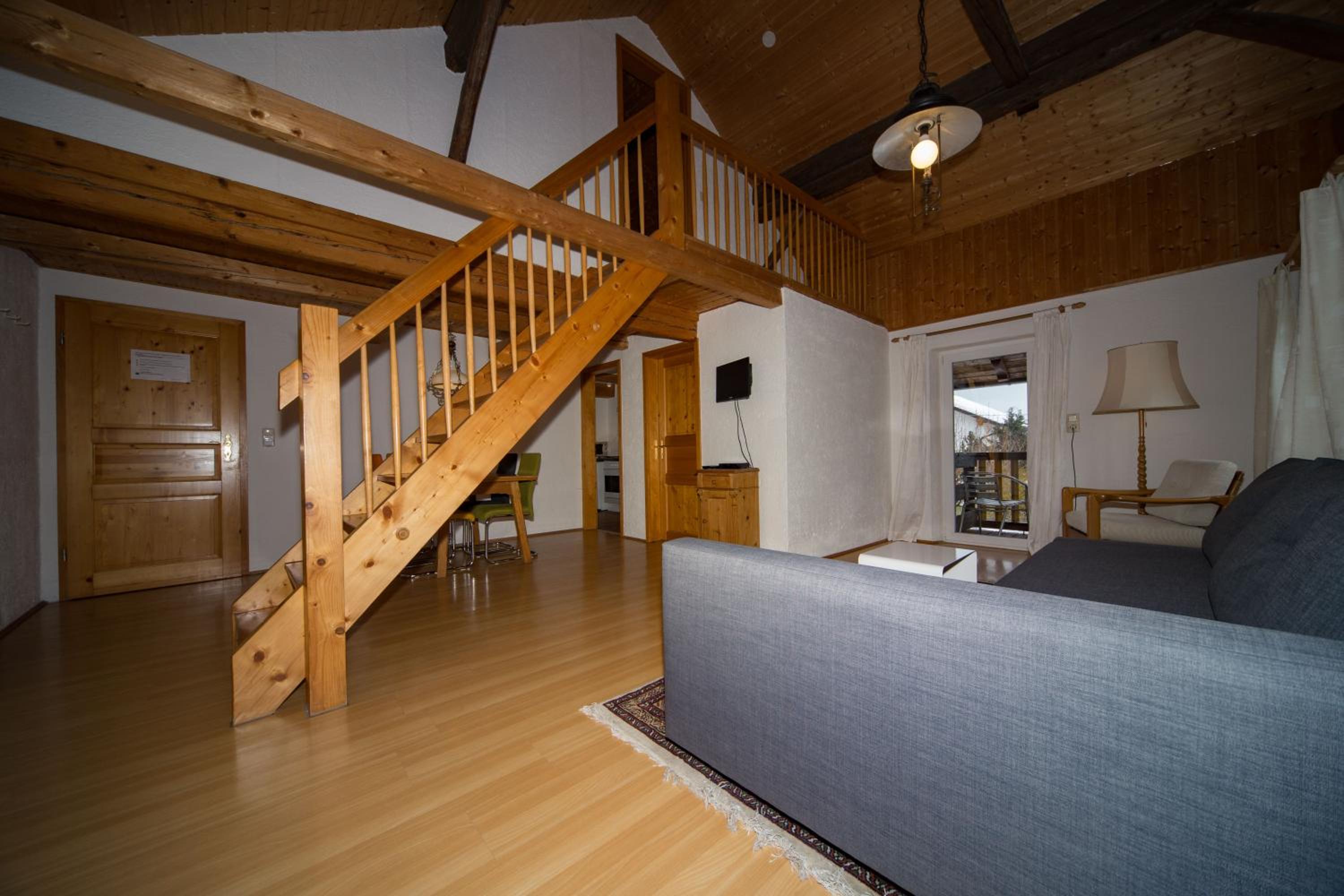 Apartment with Balcony photo 3