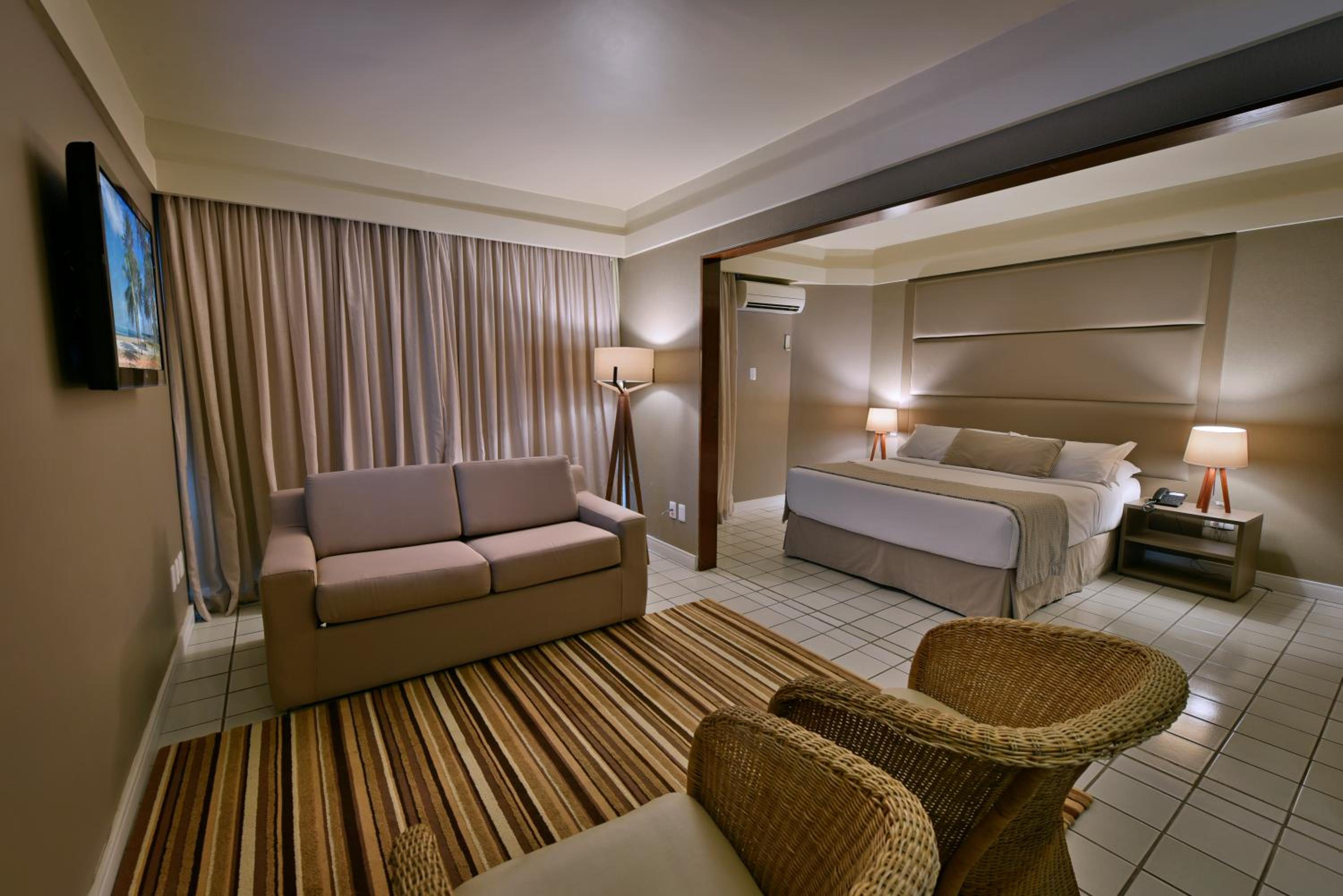 Junior Suite (2 Adults)