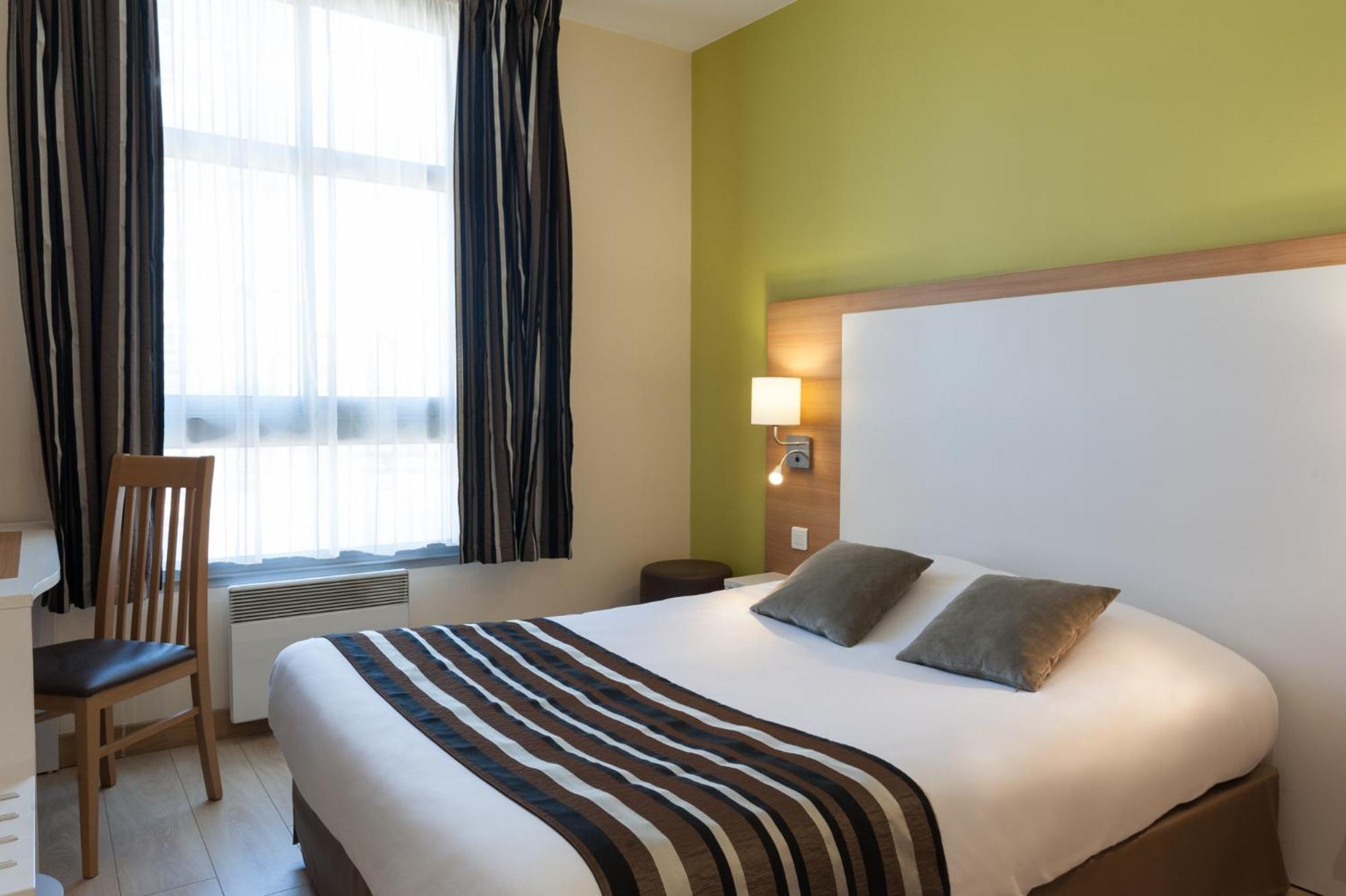 Standard Double Room - Photo 1