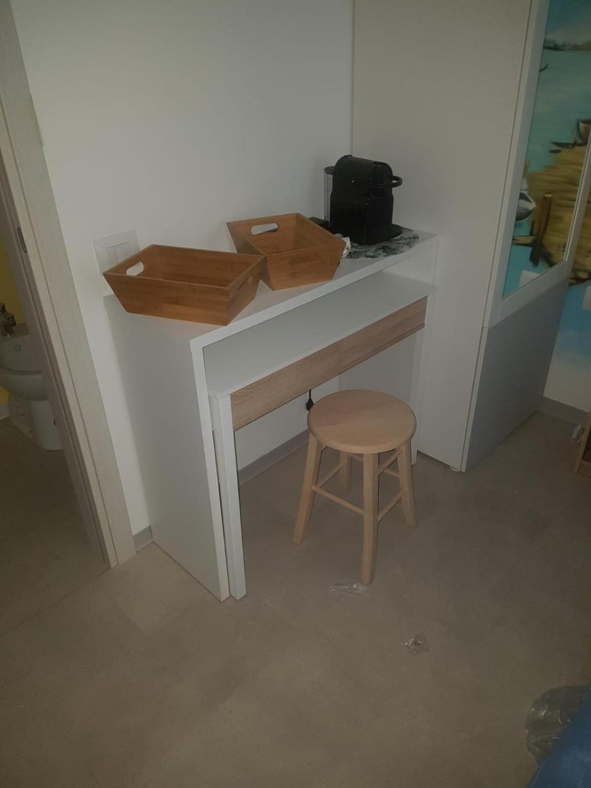 Double Room with Private Bathroom - Photo 9