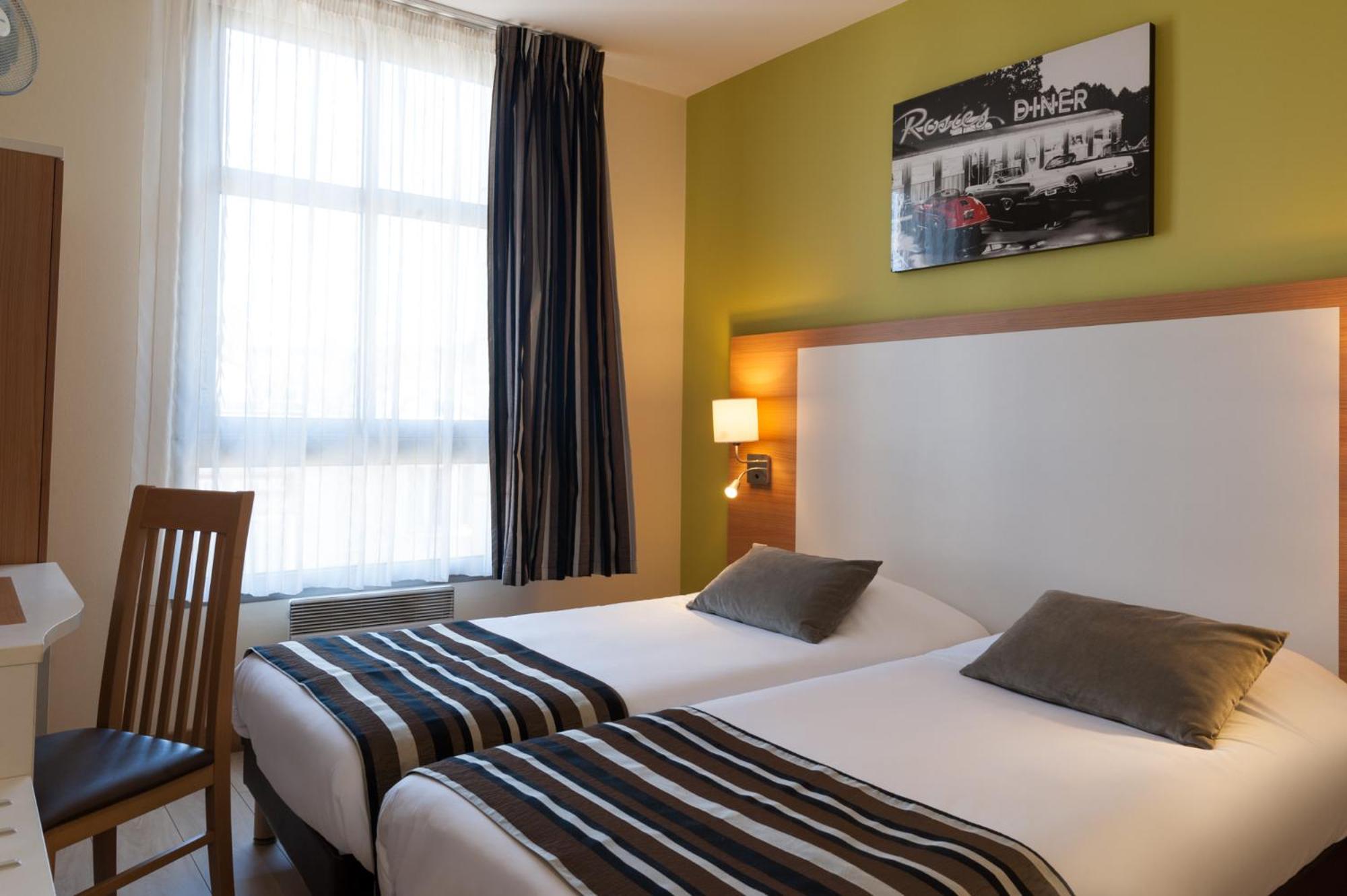 Superior Twin Room - Photo 1
