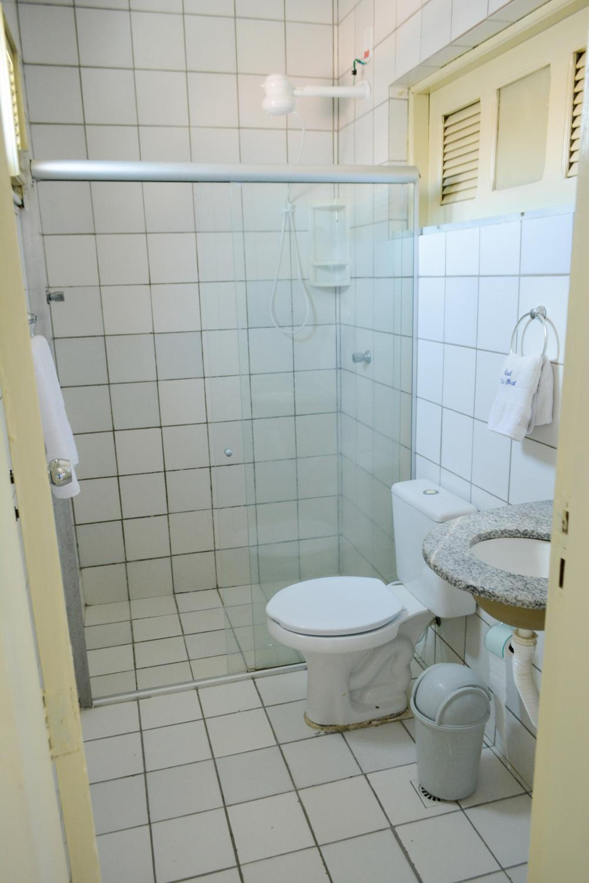 Large Double or Twin Room photo 3