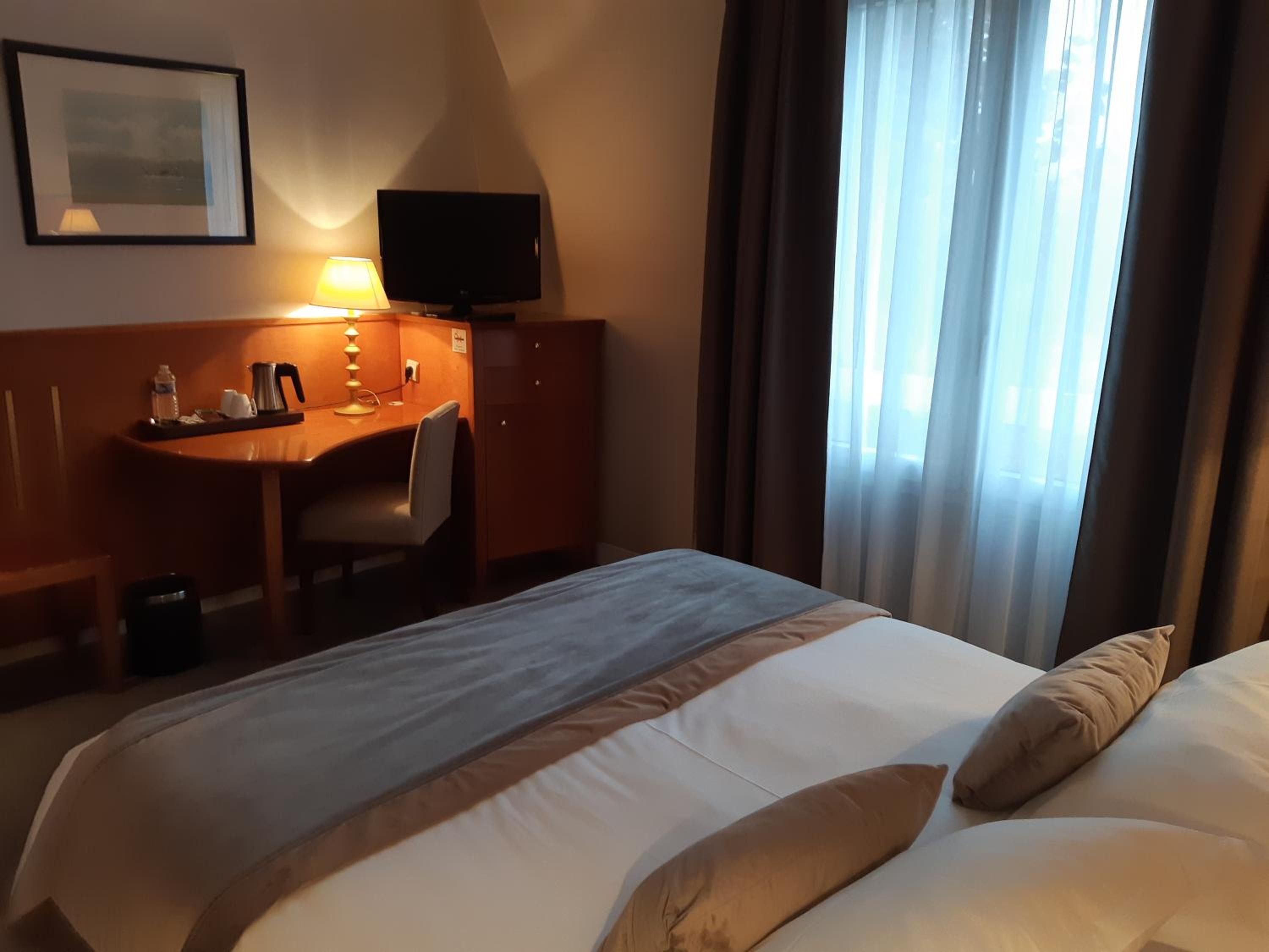 Double Room - Photo 1