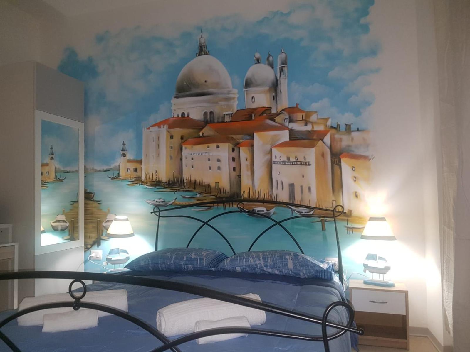 Double Room with Private Bathroom - Photo 1
