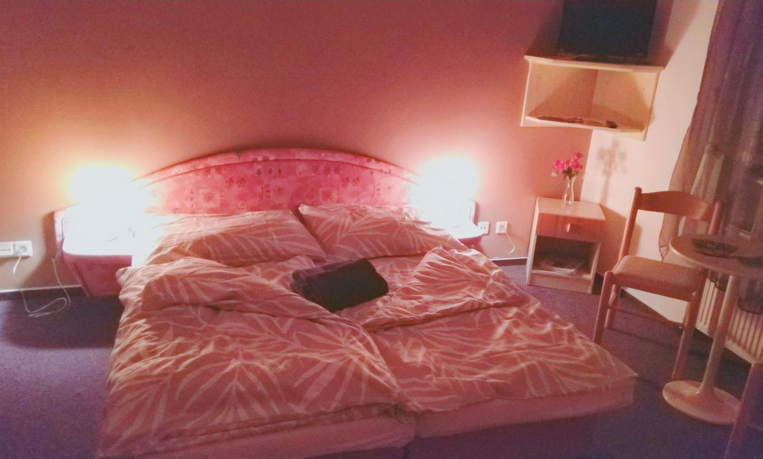 Double Room with Spa Bath photo 2