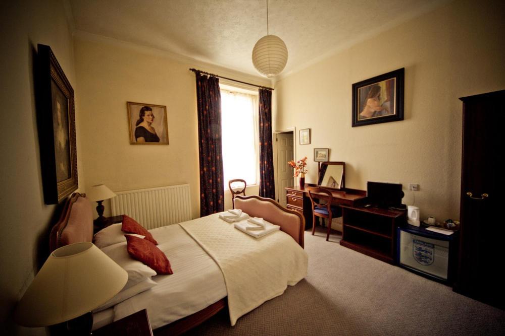Standard Double Room - Photo 3