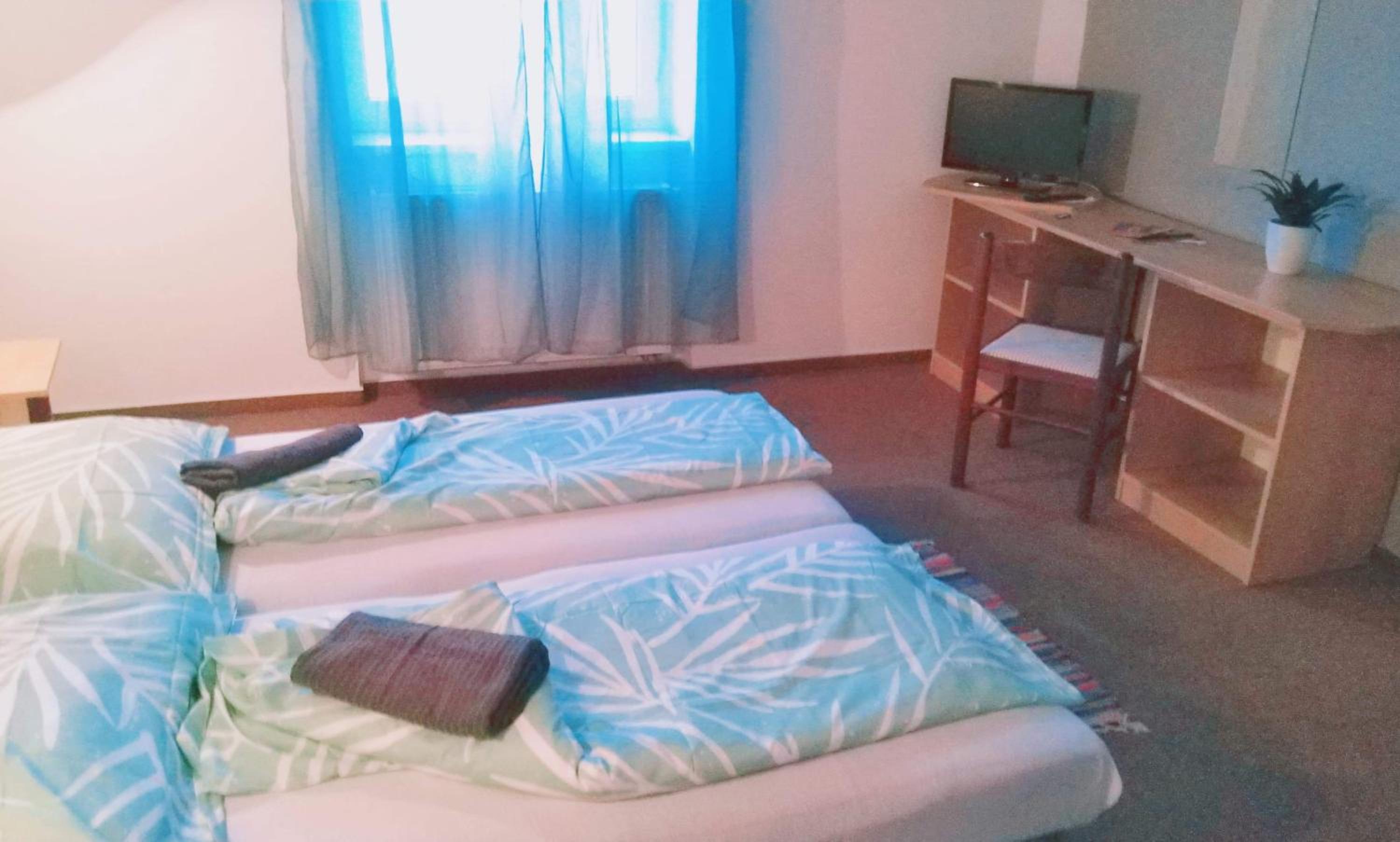 Double Room with Private Bathroom photo 3