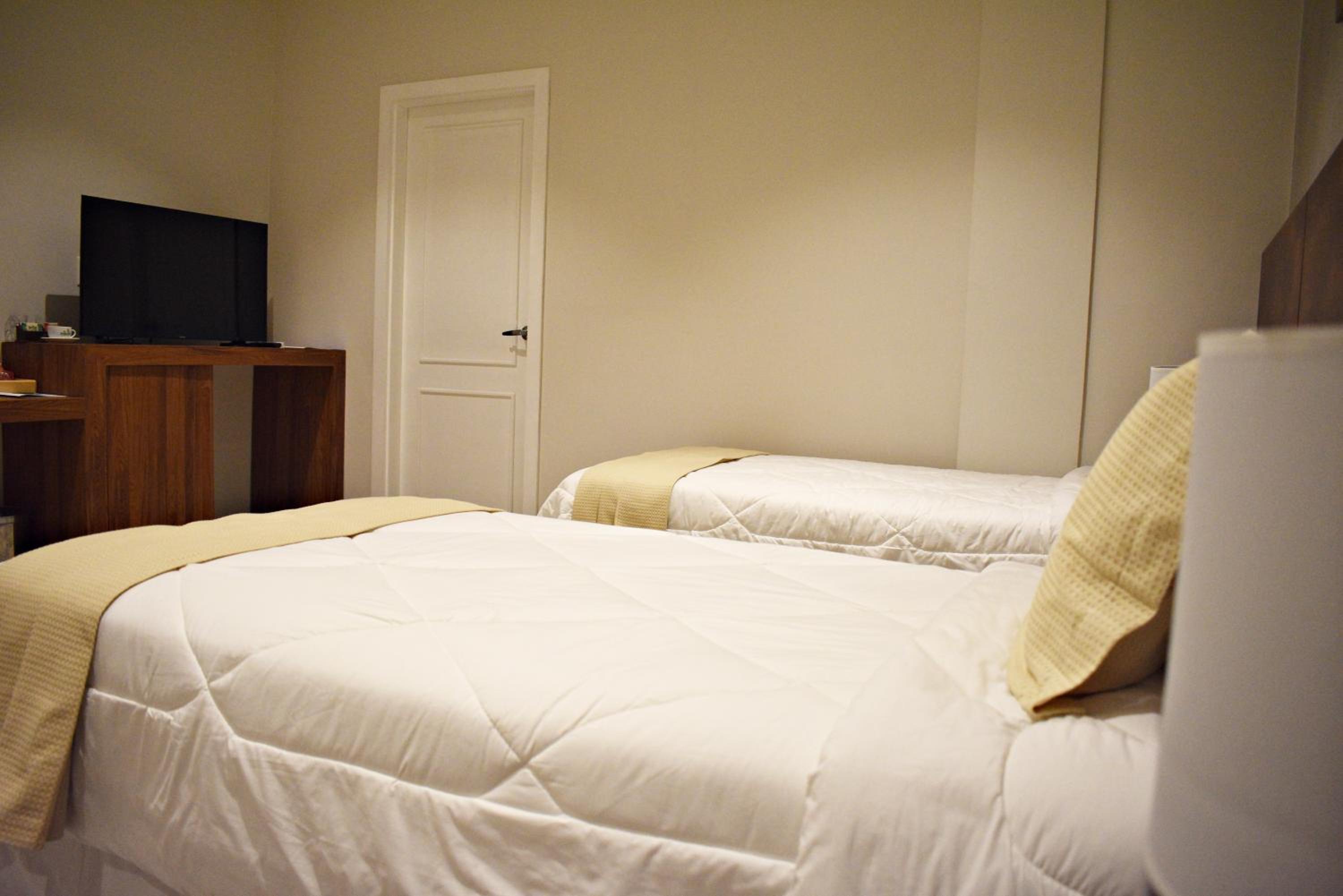 Twin Room photo 2