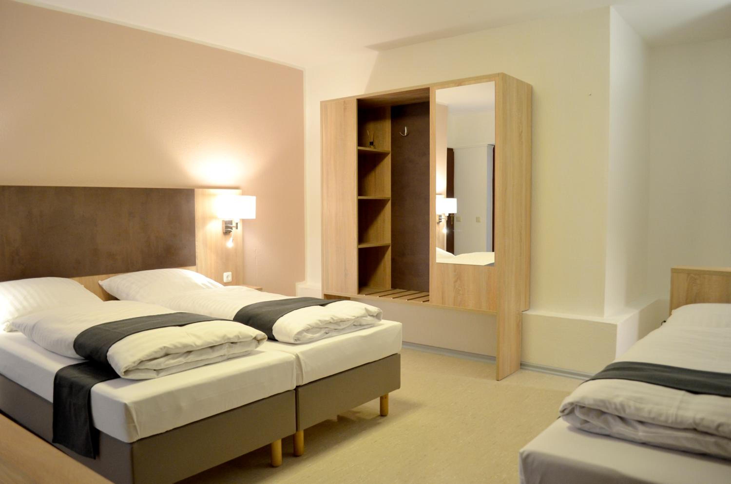 Comfort Triple Room