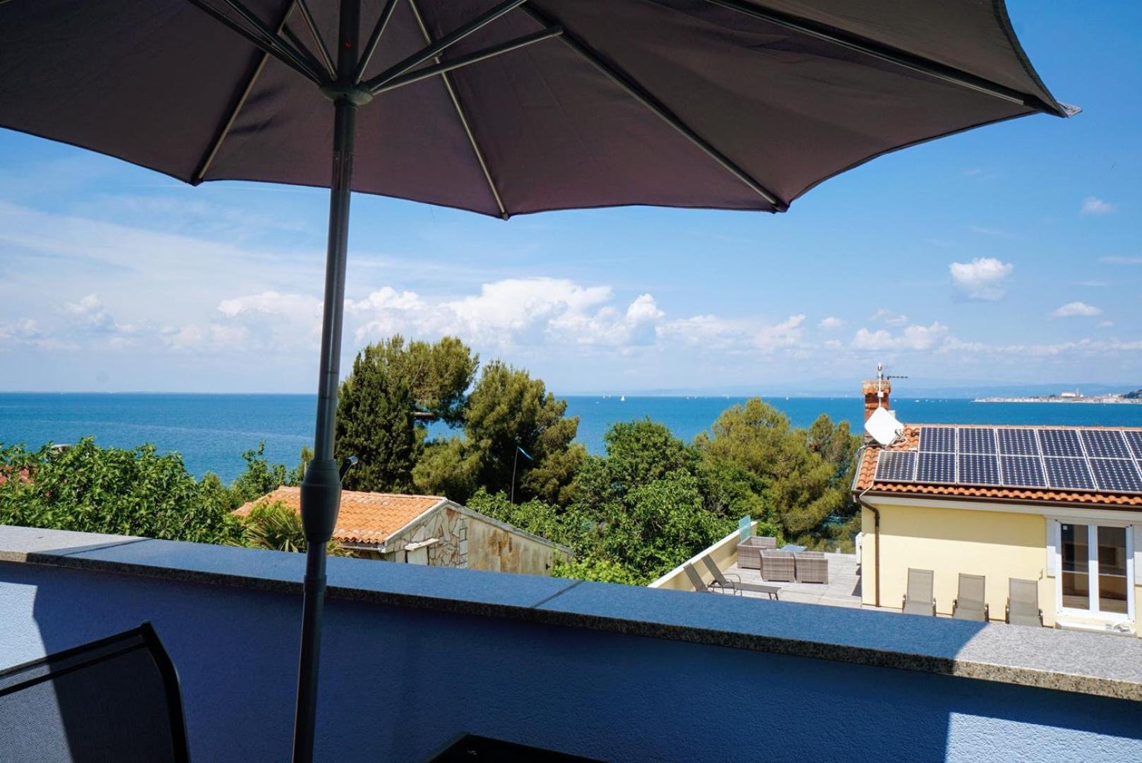 Apartment with Sea View