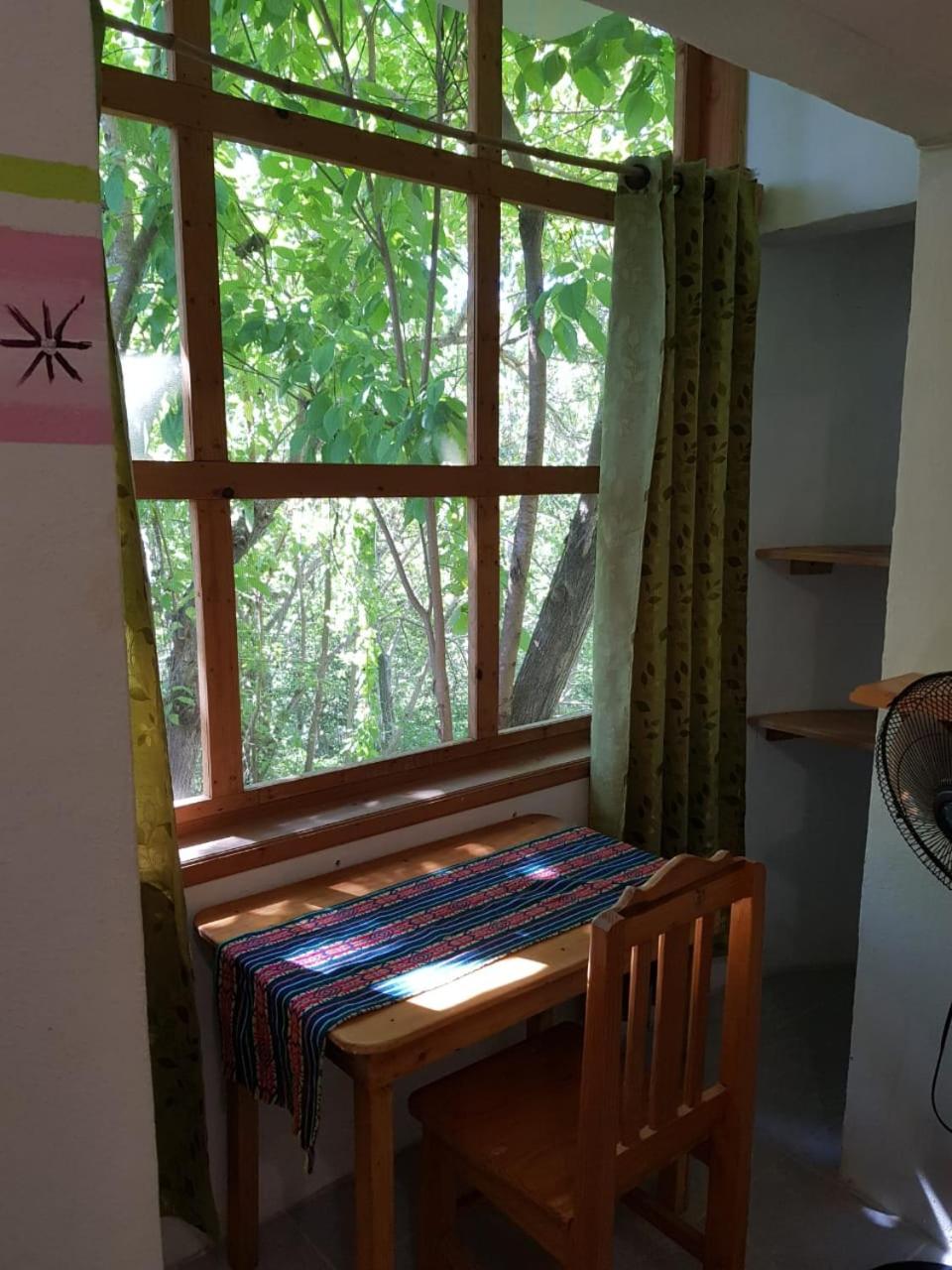 Standard Queen Room - Photo 4