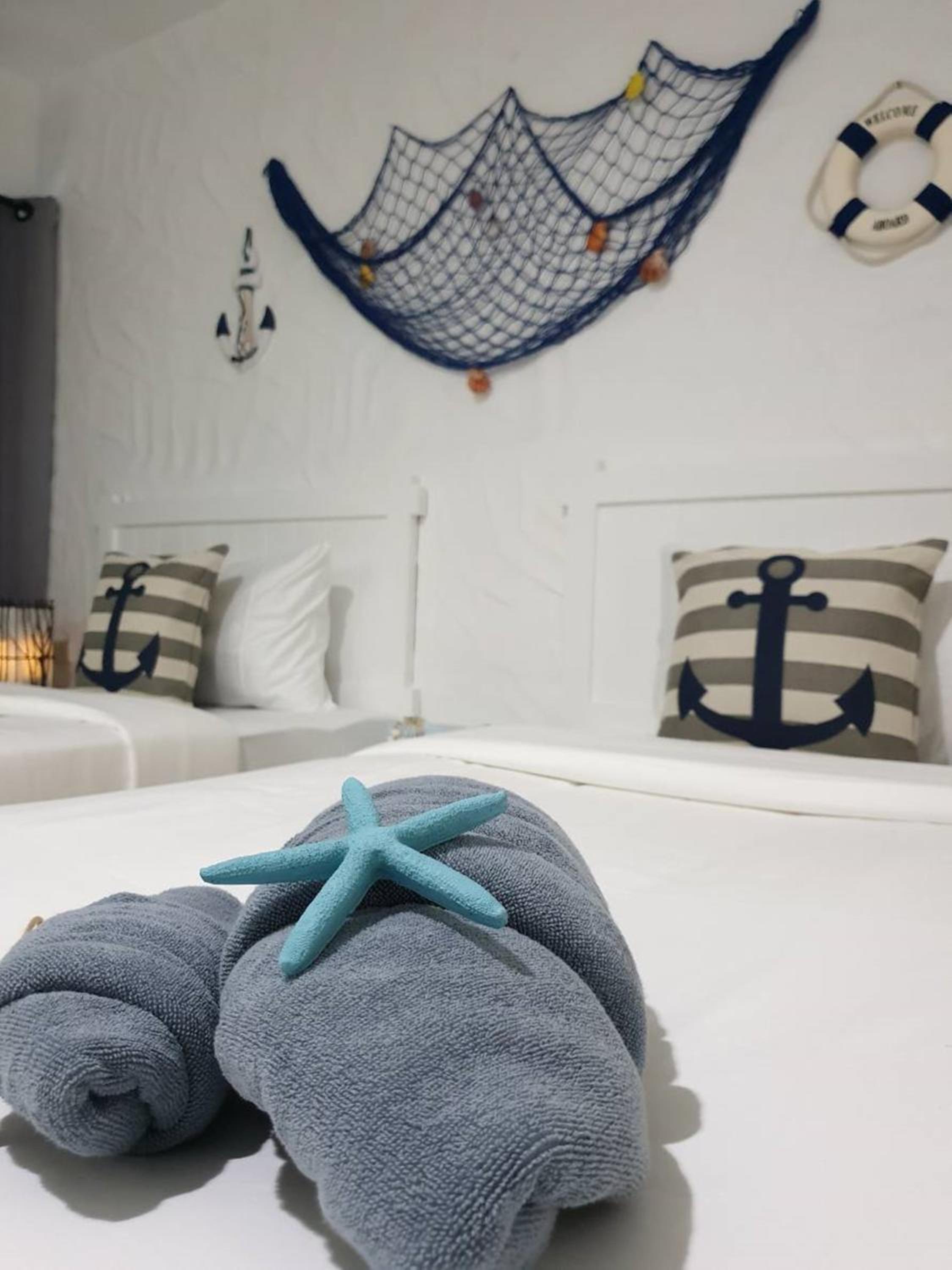 Standard Twin Room - Photo 14