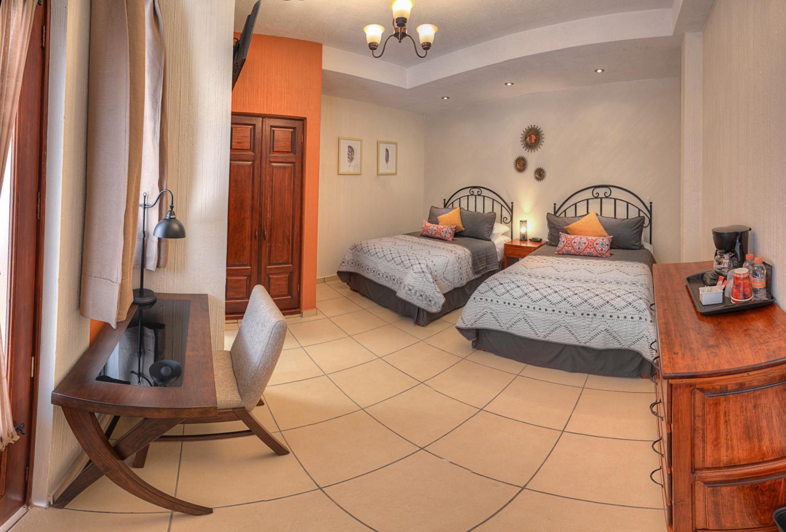 Double Room with Two Double Beds photo 1
