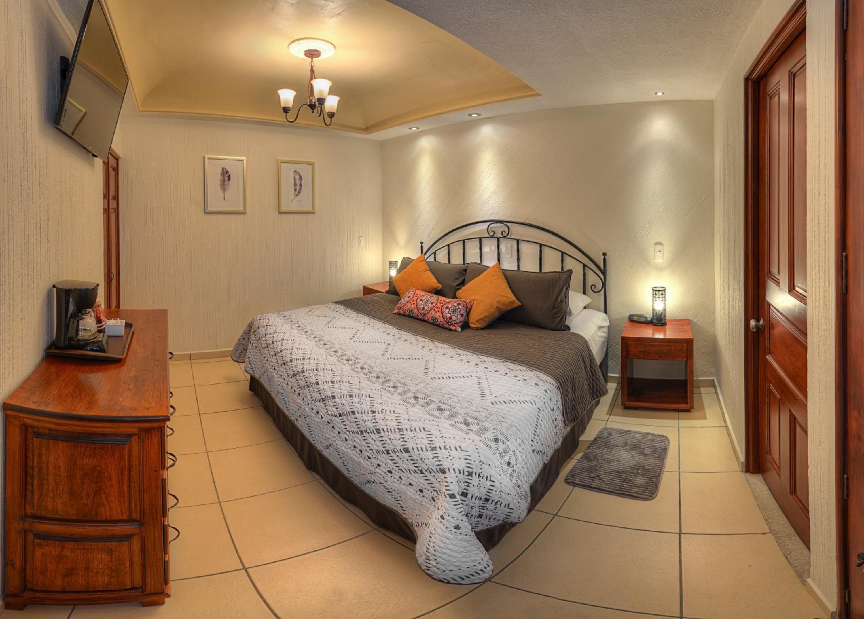 Small Double Room photo 1