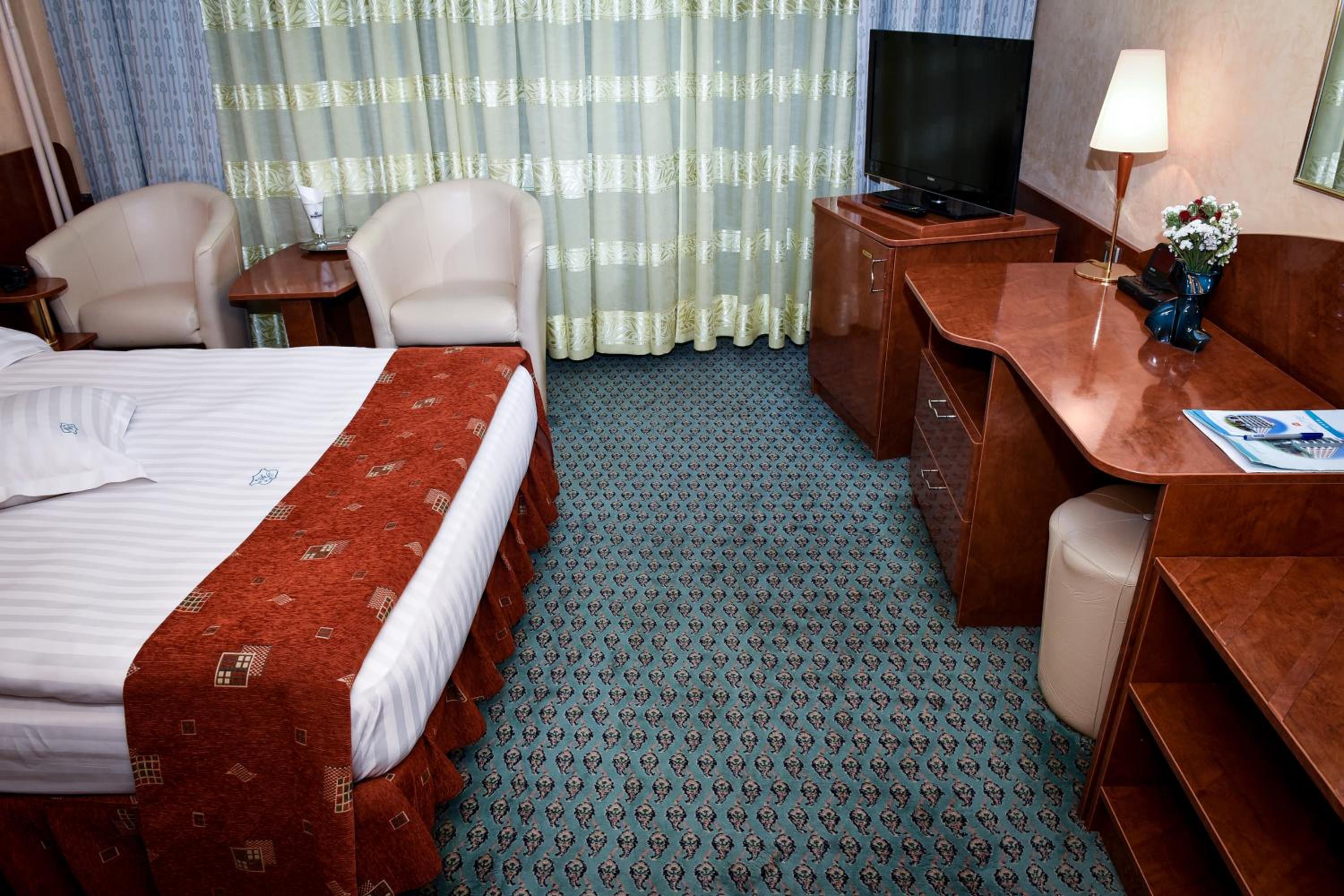 Superior Single Room