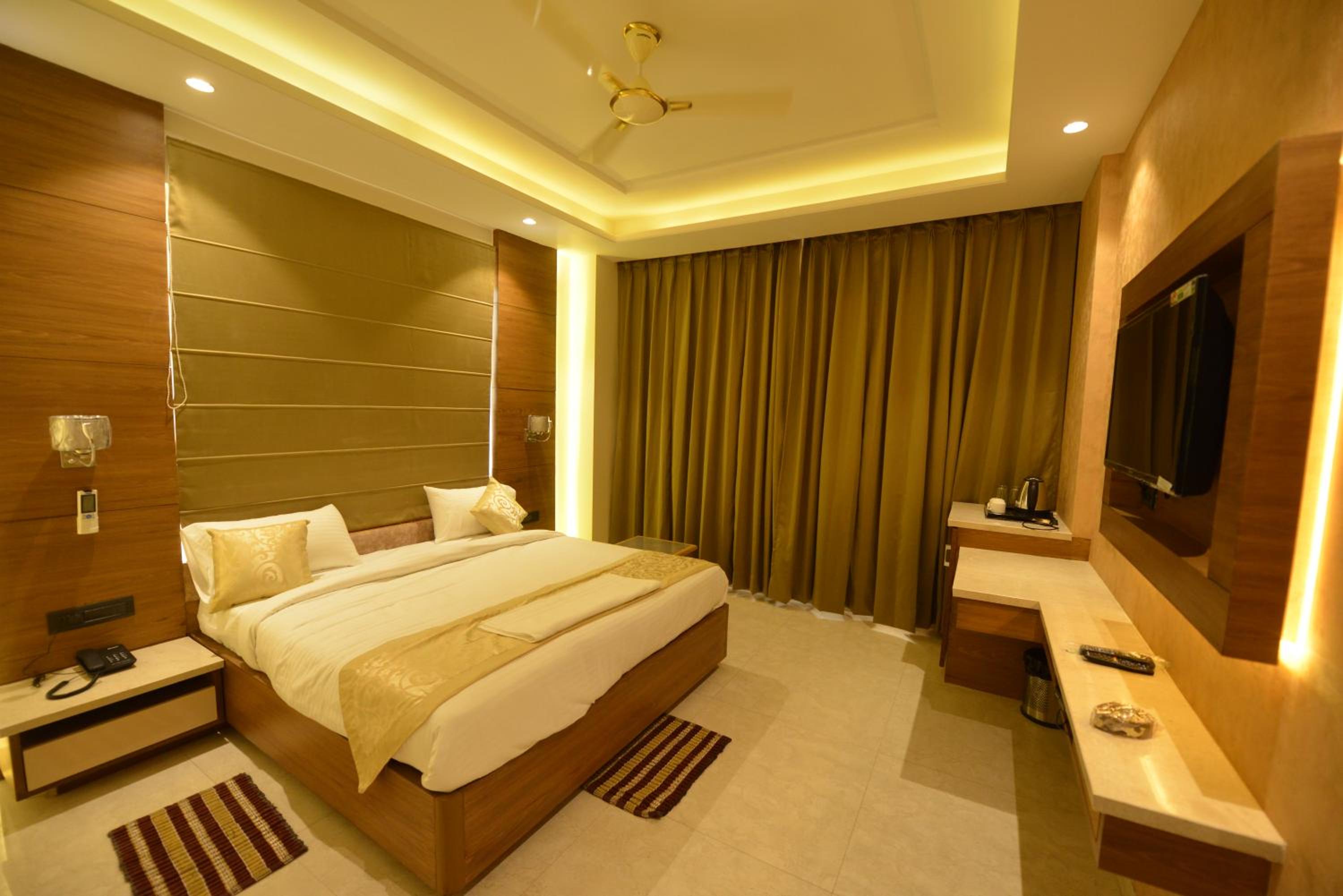 Superior Double Room - Photo 2
