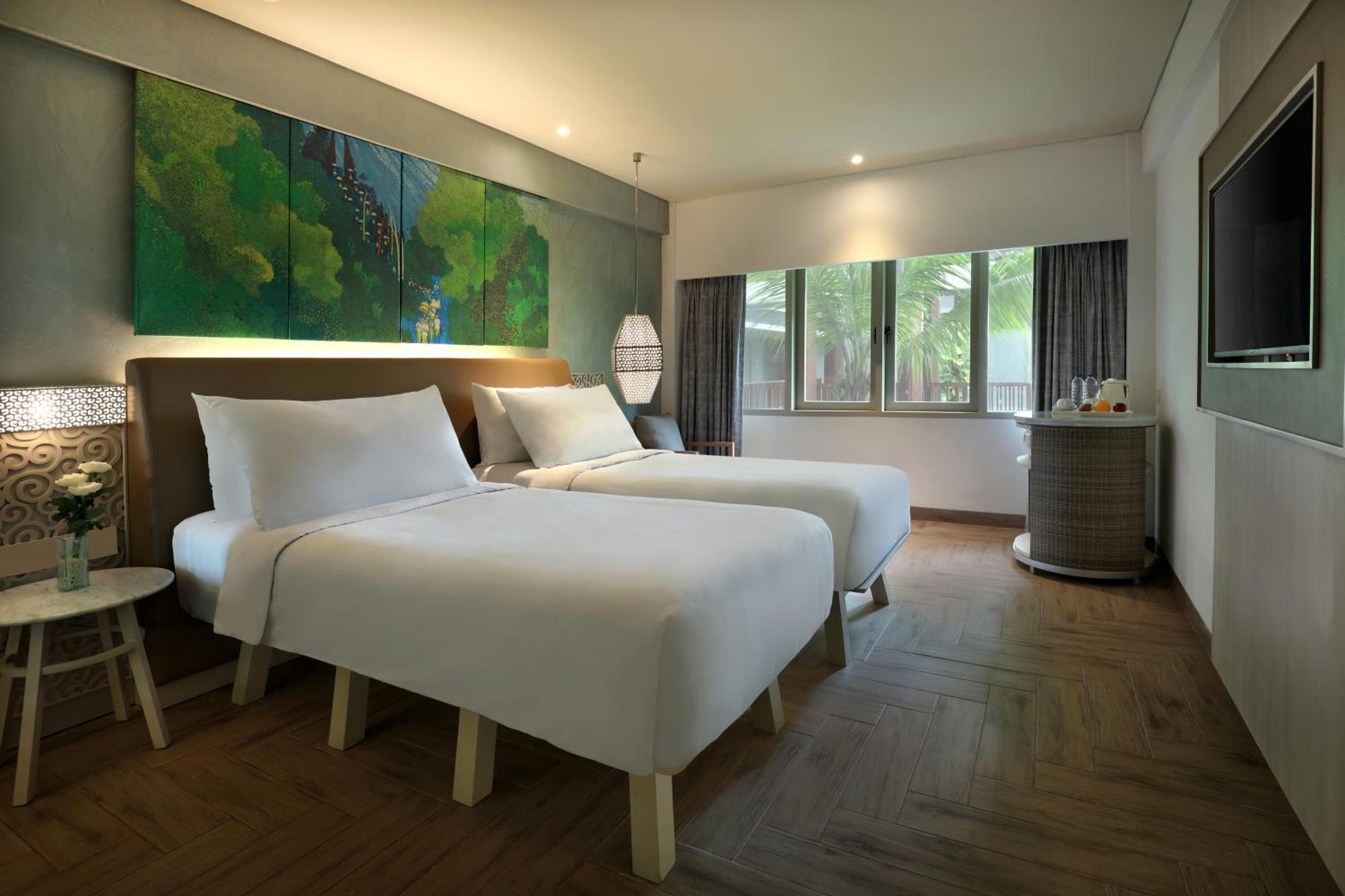 Deluxe Twin Room with Free Benefit - Photo 3