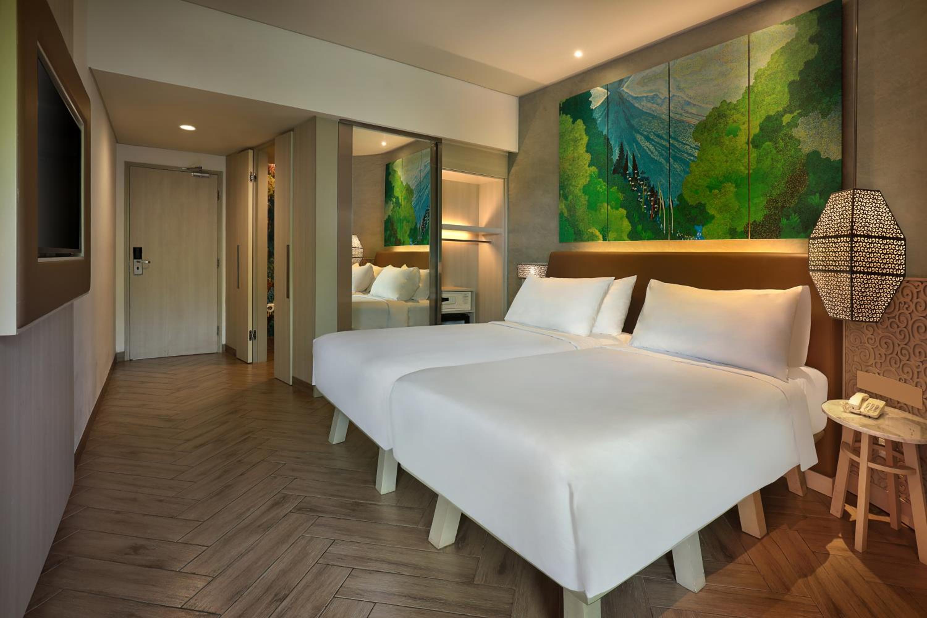 Deluxe Twin Room with Free Benefit - Photo 5