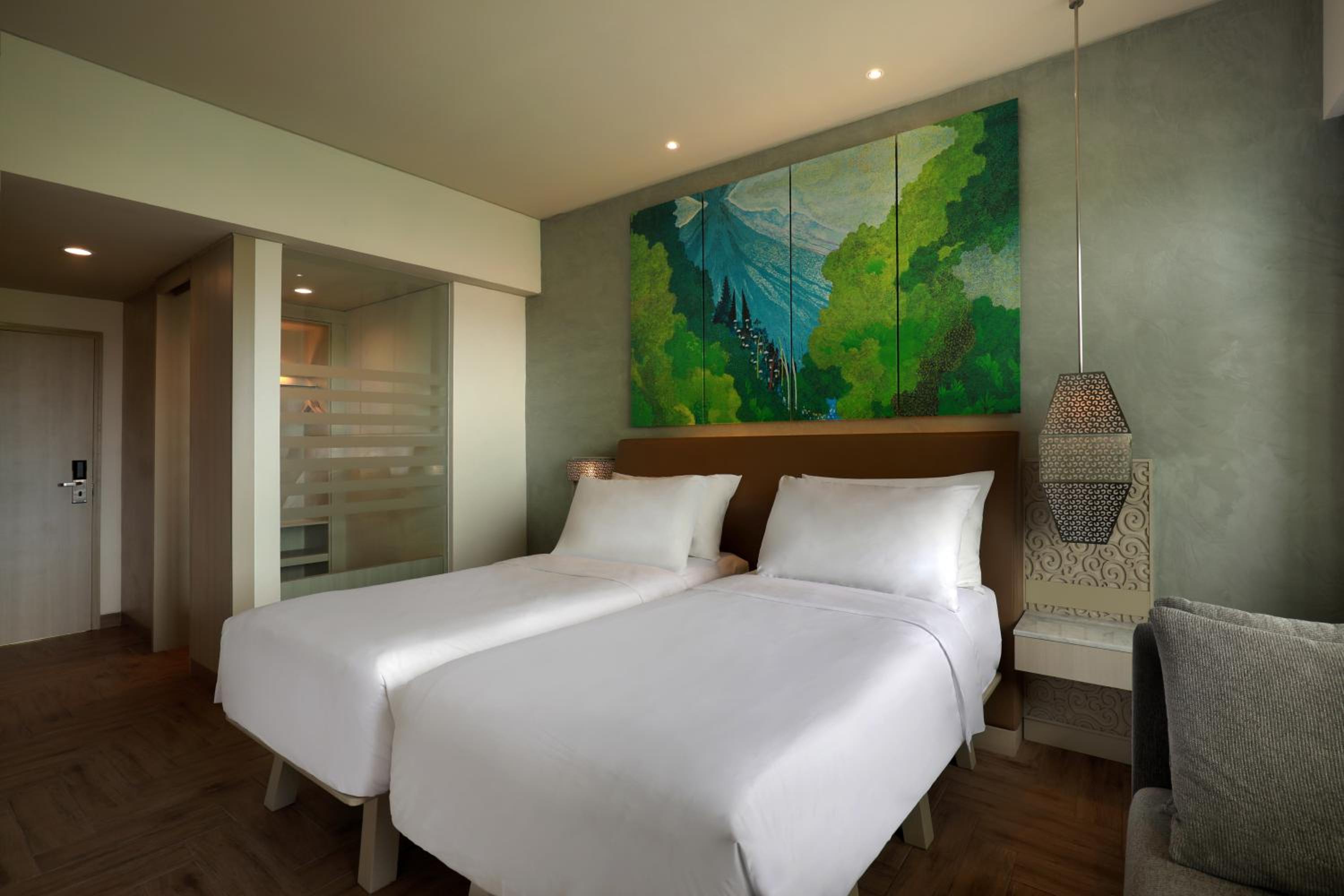 Deluxe Twin Room with Free Benefit - Photo 1