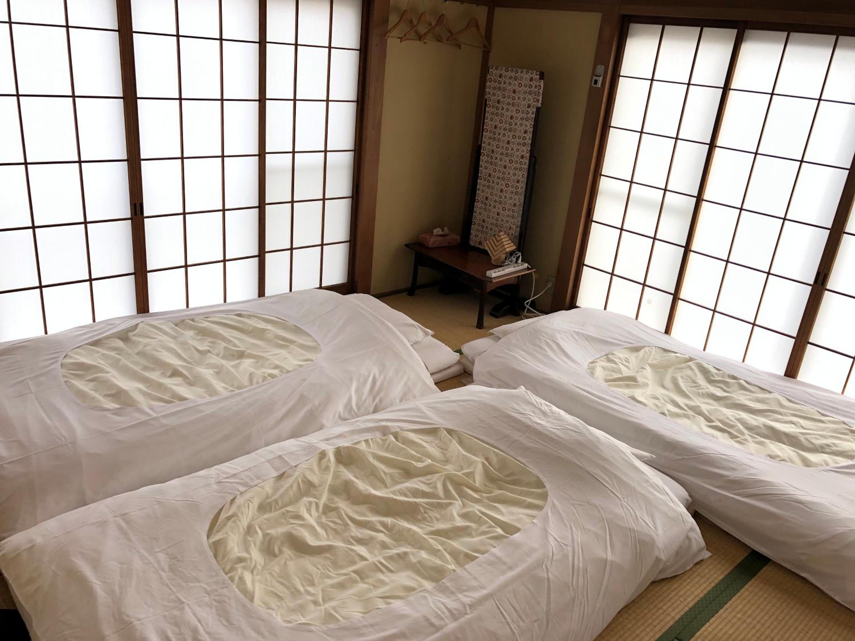 Japanese-Style Quadruple Room photo 3